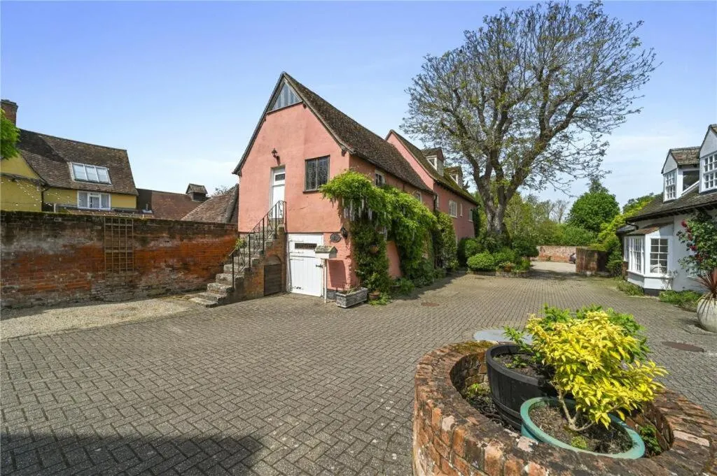 Property building in Unique Home in Prime Location in Dedham