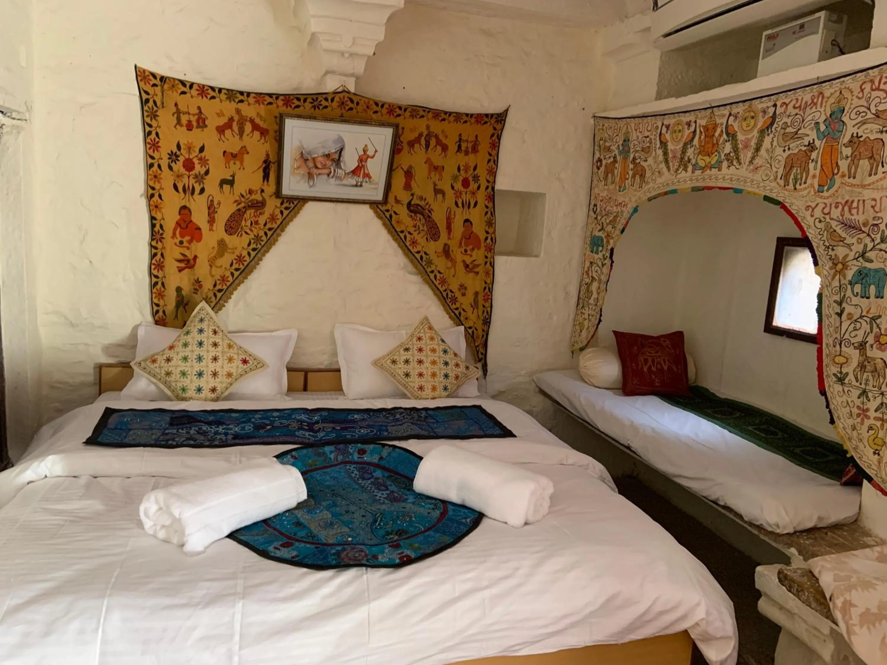 Bed in Shiva Guest House