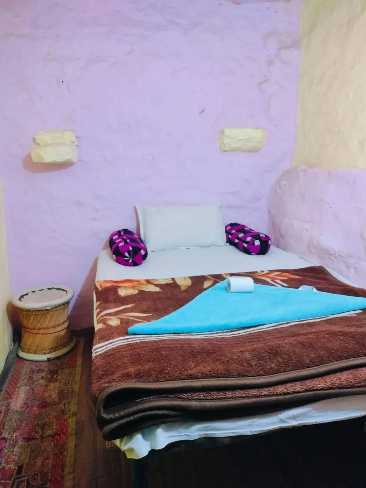 Bed in Shiva Guest House