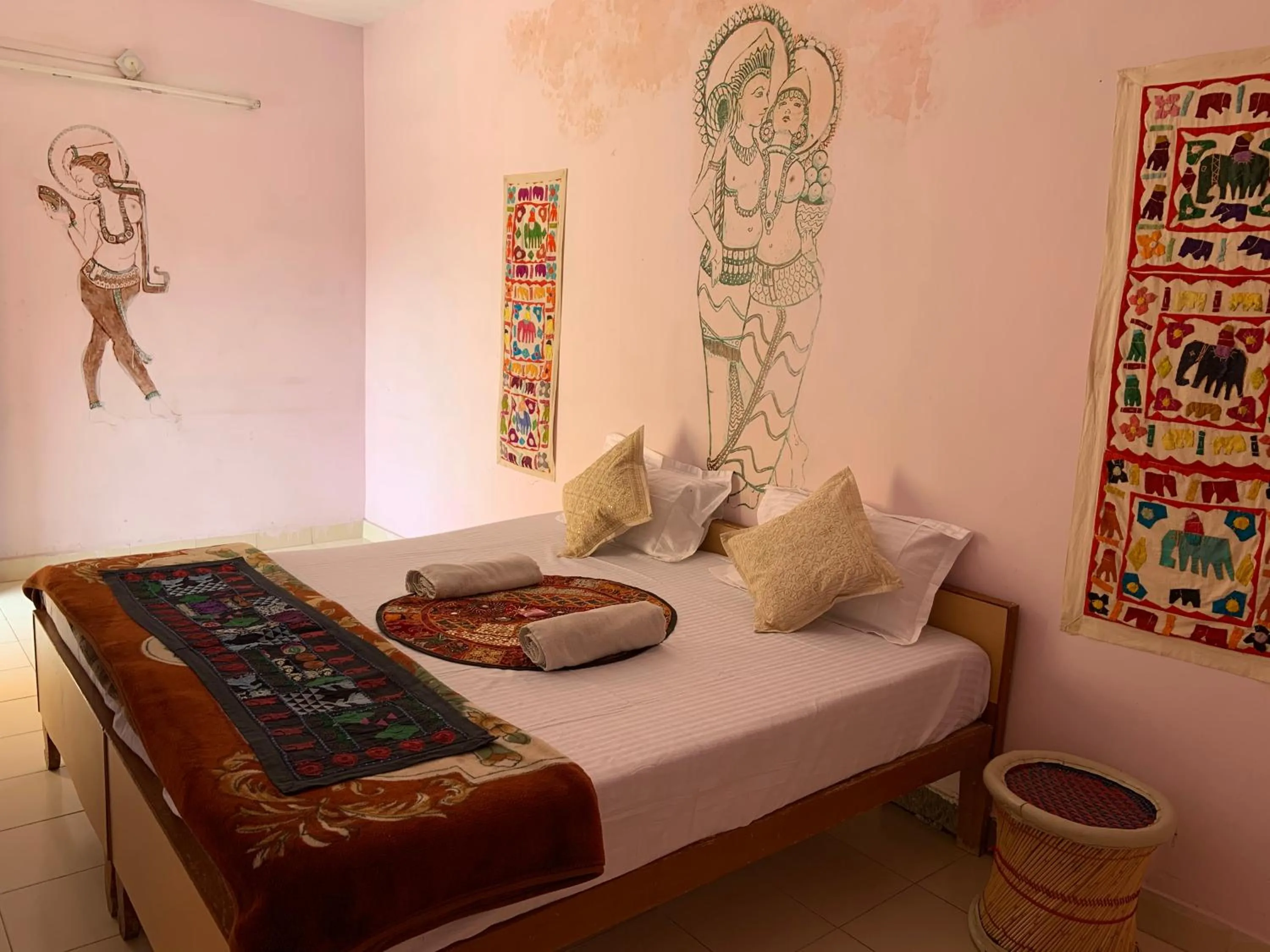Bed in Shiva Guest House