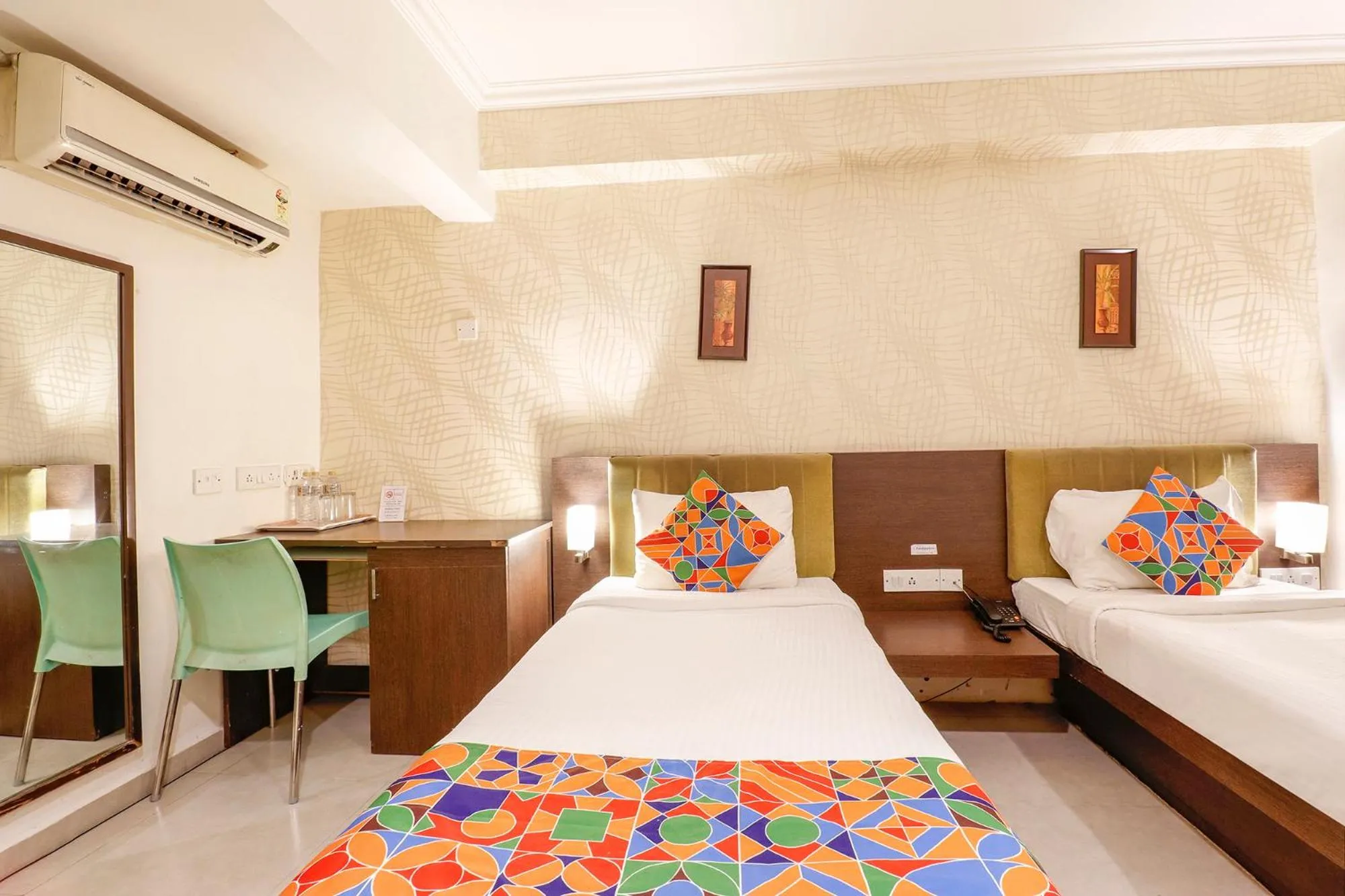 Bed in FabHotel Park Inn - Indiranagar