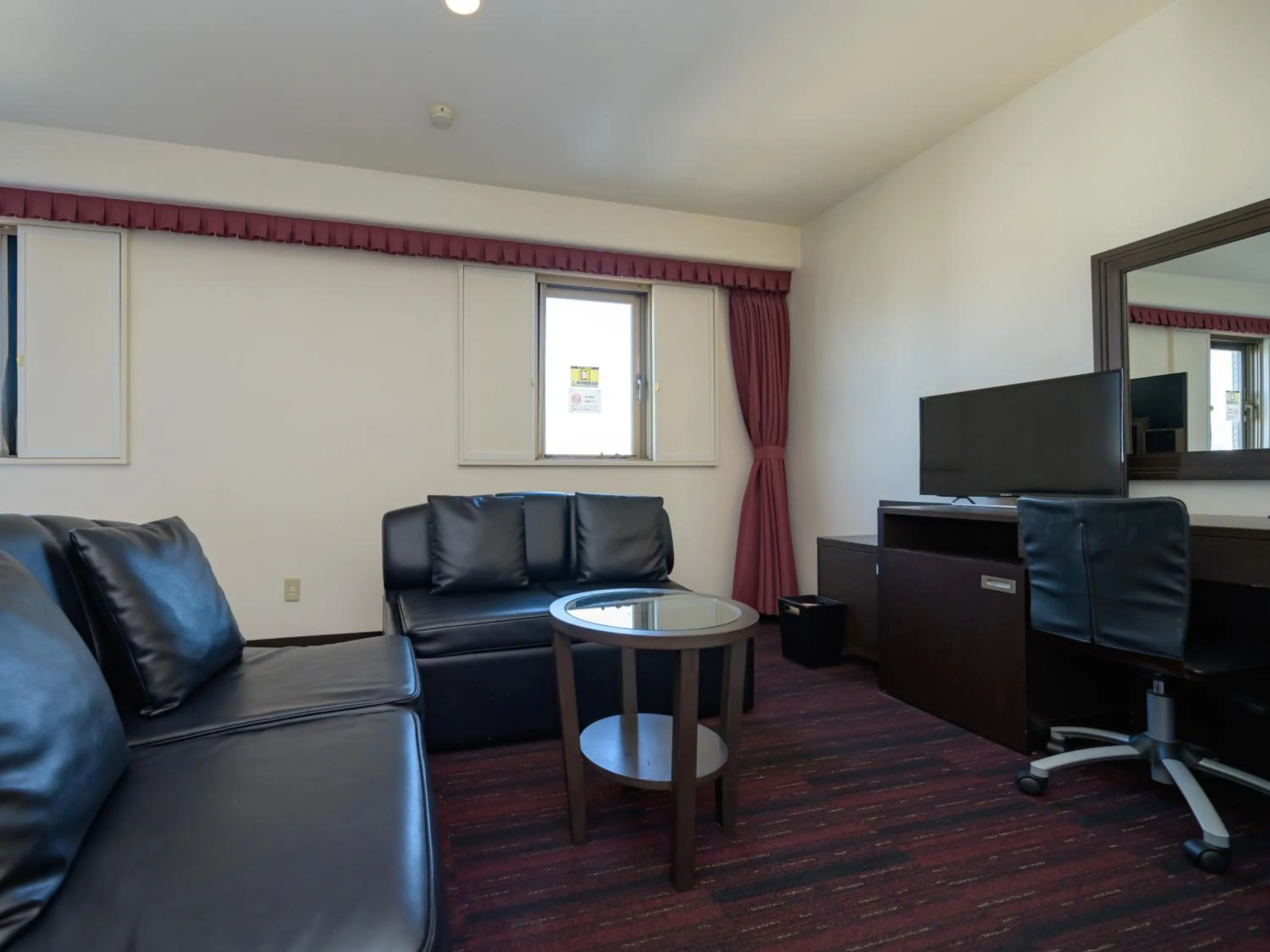 Photo of the whole room in Centre One Hotel Handa