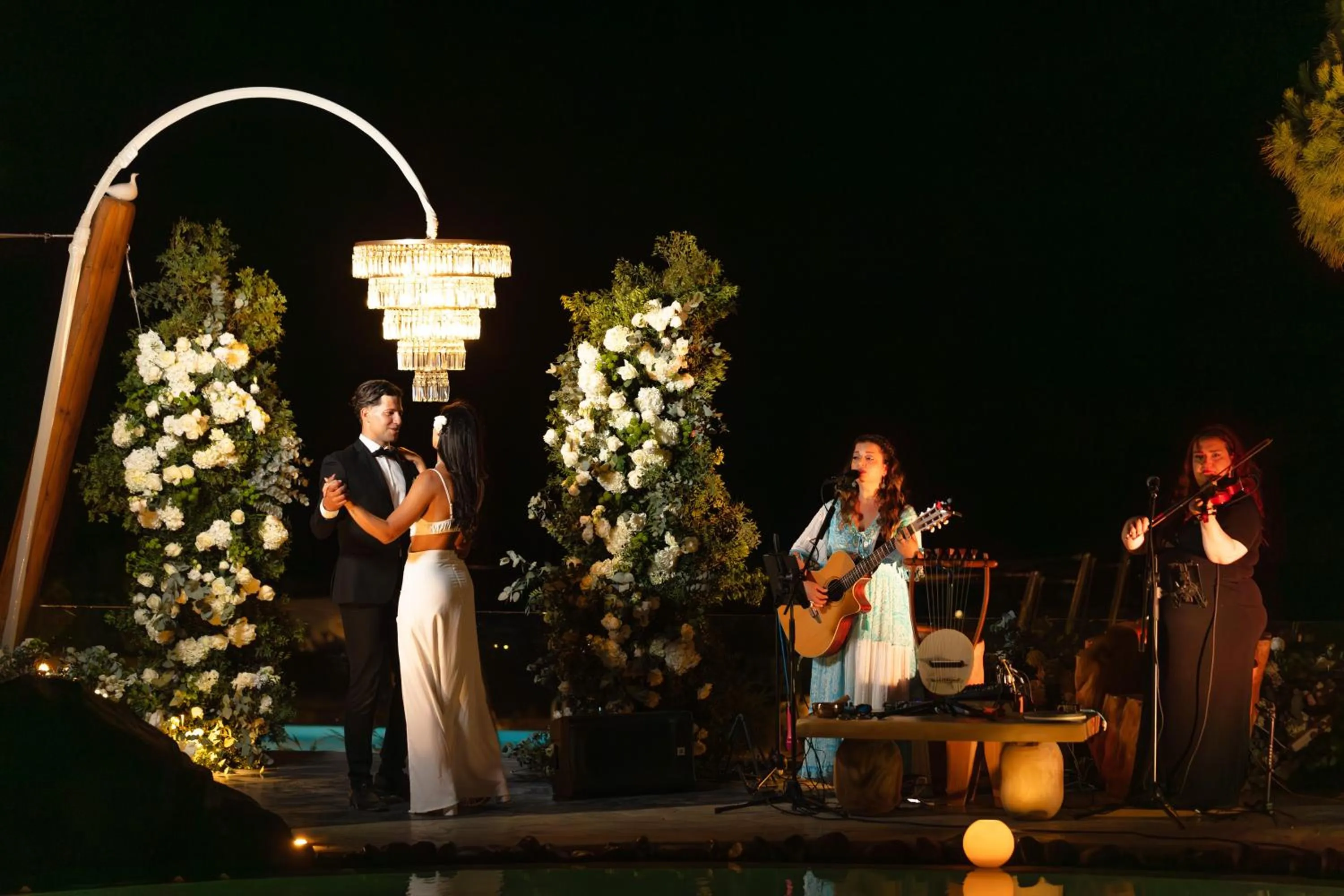 wedding in San Marino Suites by Calm Collection