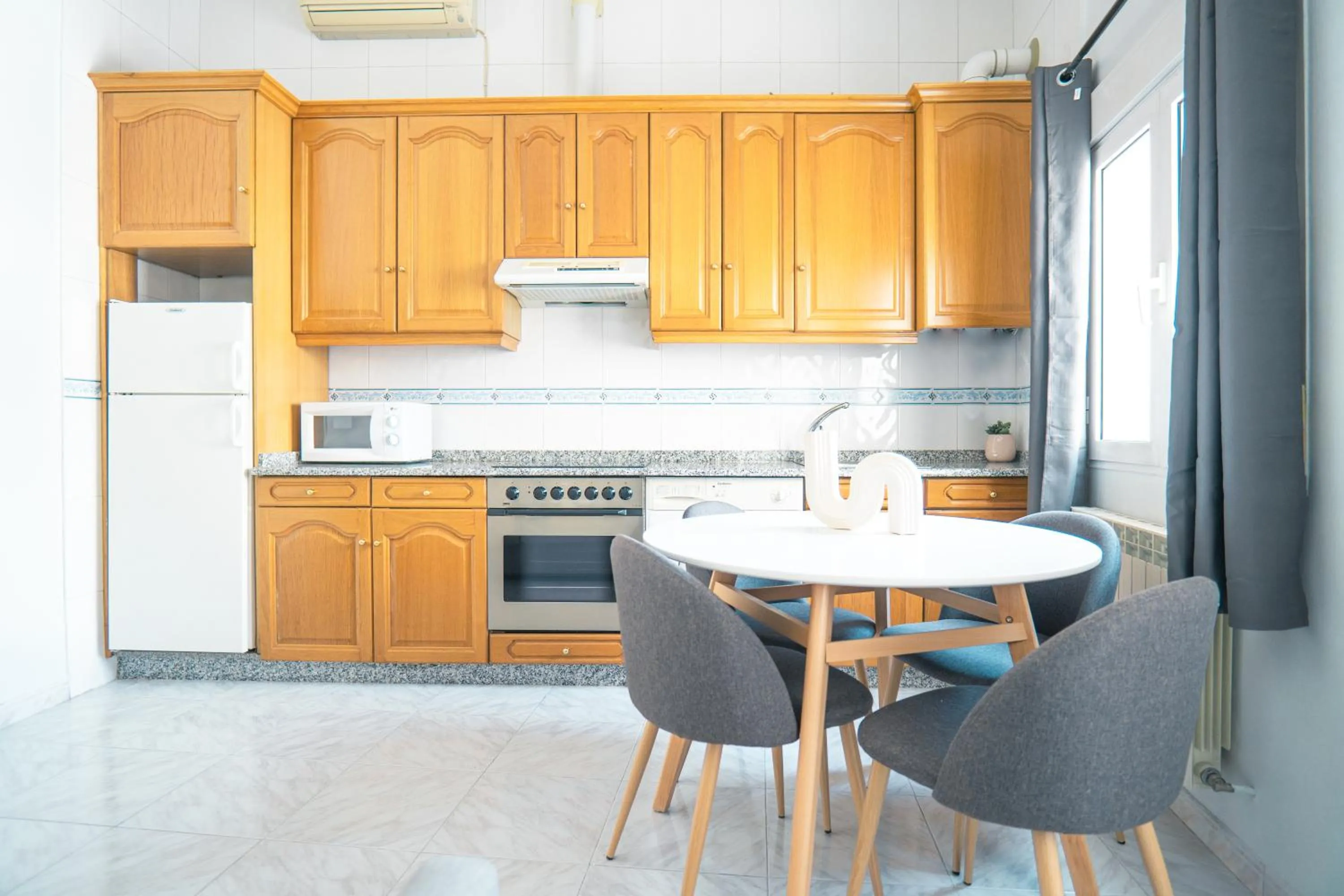 Kitchen or kitchenette in Smartr Madrid Chueca