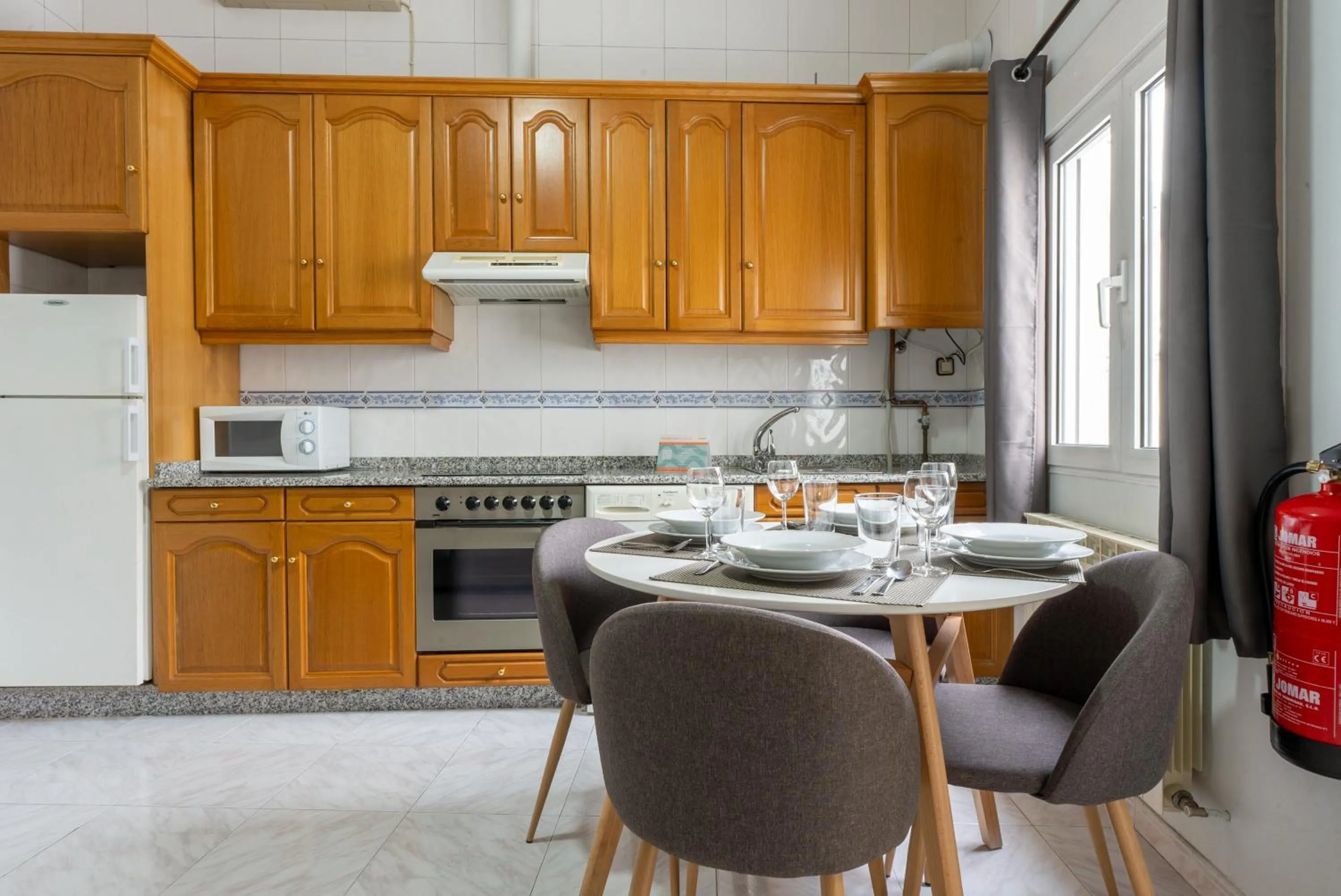 Kitchen or kitchenette in Smartr Madrid Chueca