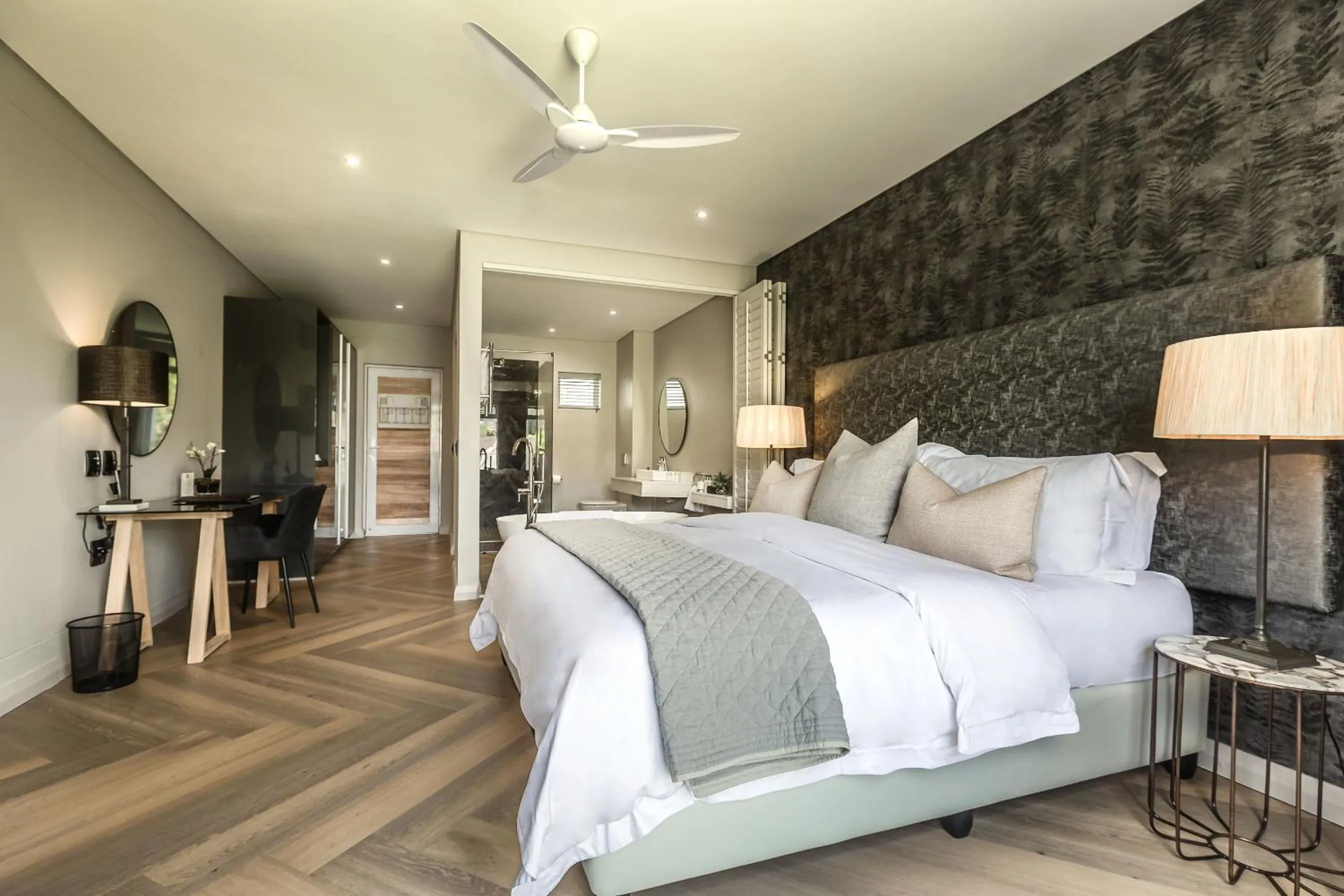 Photo of the whole room, Bed in Franschhoek Boutique Hotel - Lion Roars Hotels & Lodges