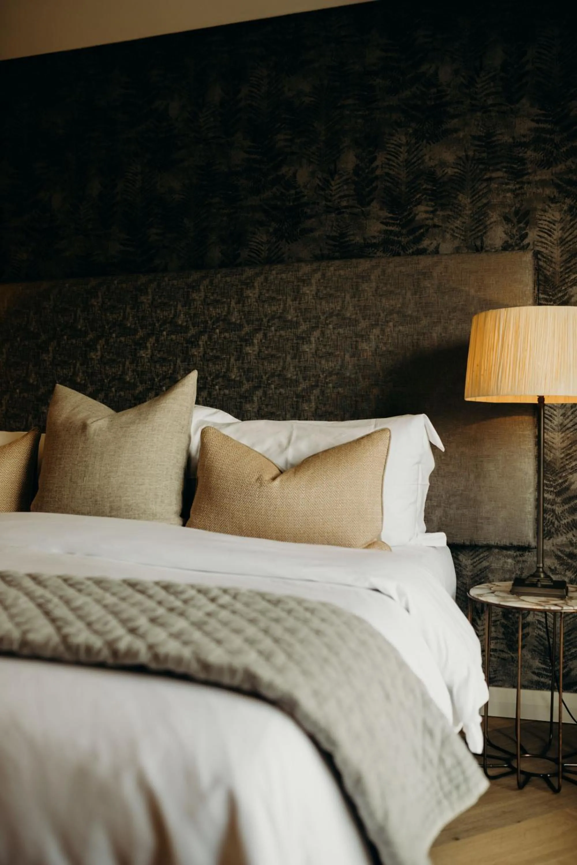 Bed in Franschhoek Boutique Hotel - Lion Roars Hotels & Lodges