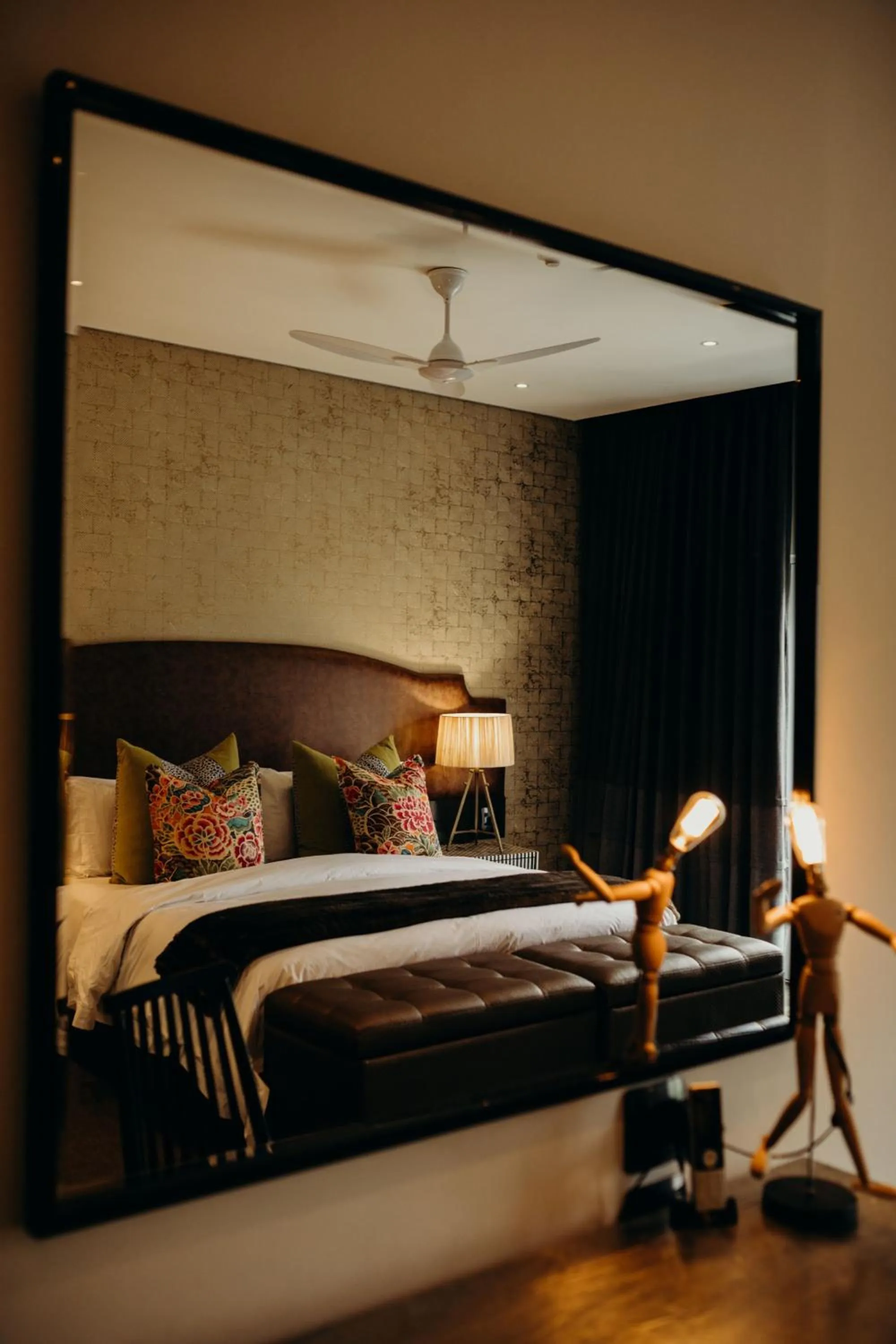 Bed in Franschhoek Boutique Hotel - Lion Roars Hotels & Lodges