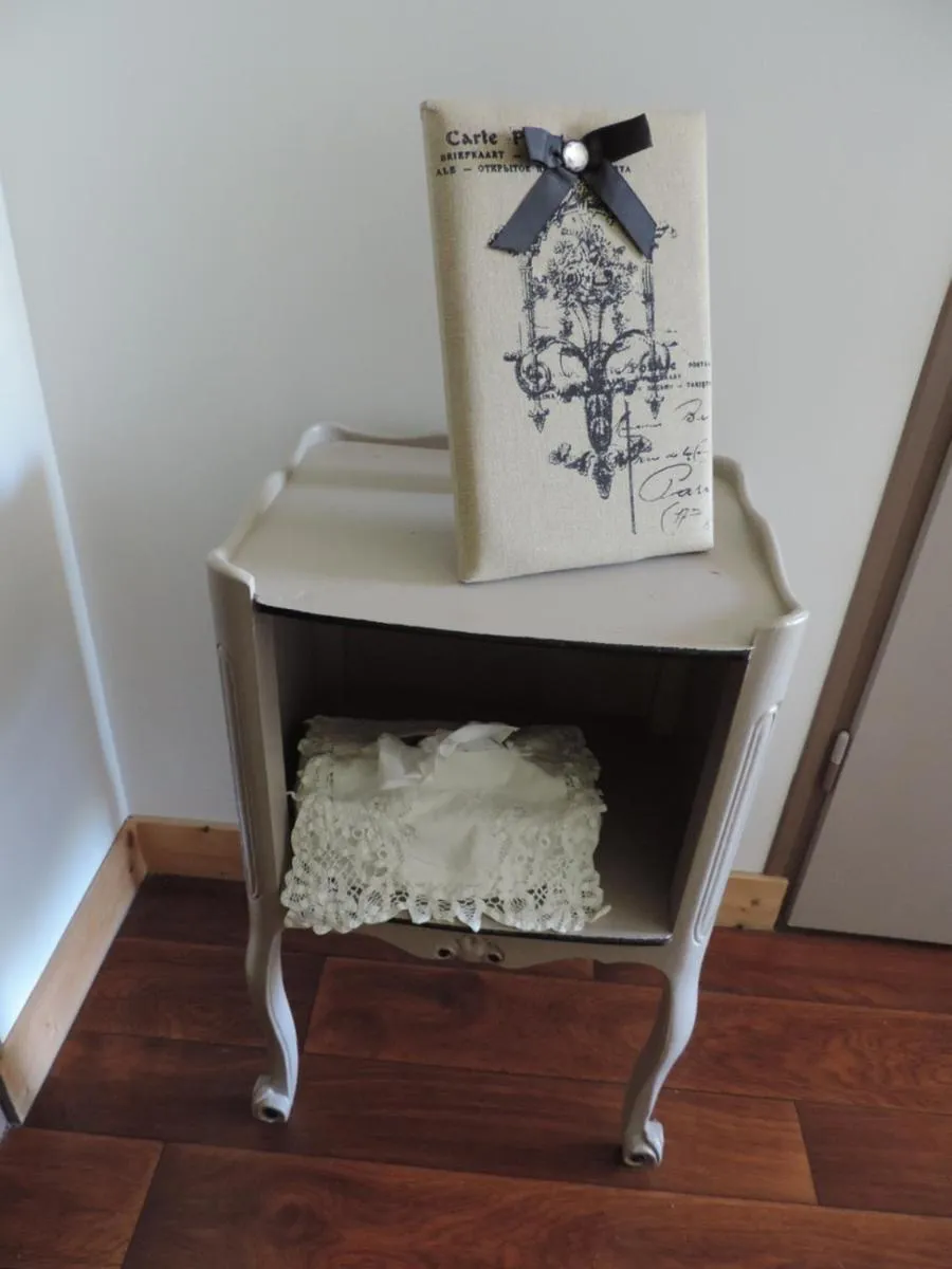 Decorative detail in Villa Des Hortensias