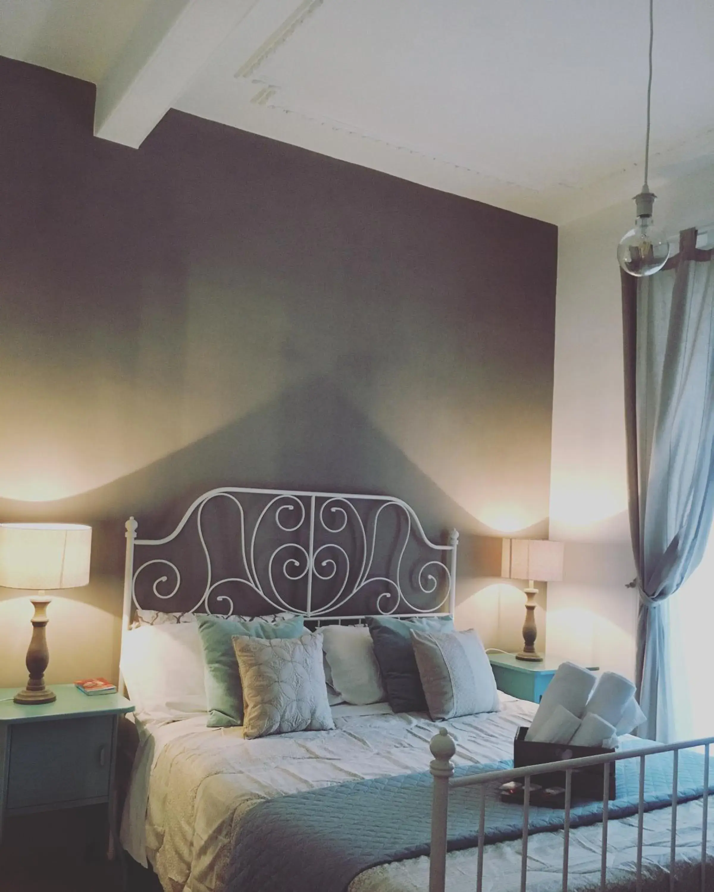 Superior Triple Room with Private Internal Bathroom in TuttoTondo Roma Superior Triple Room with Private Internal Bathroom in TuttoTondo Roma