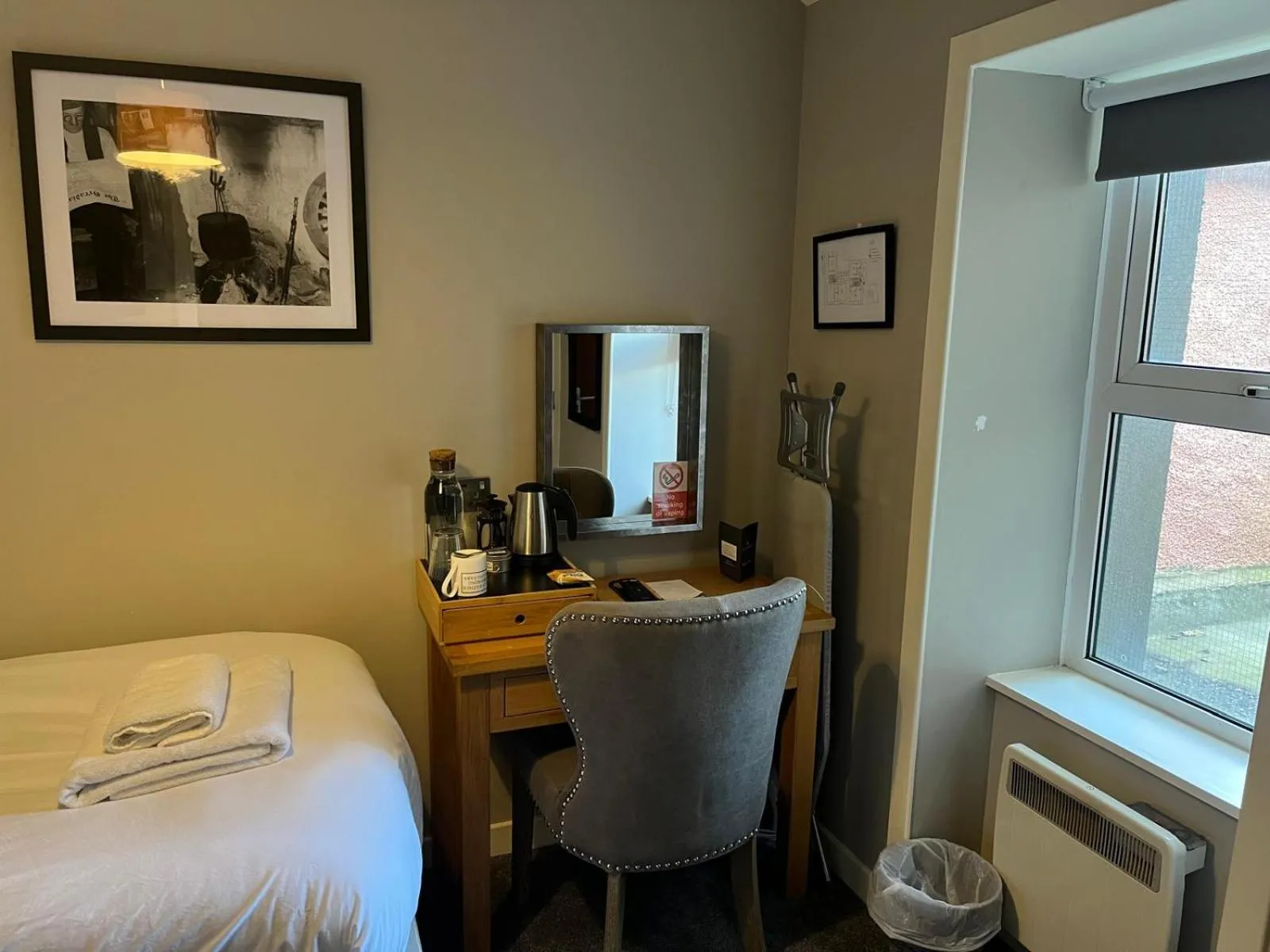 Coffee/tea facilities, Bed in The Shore