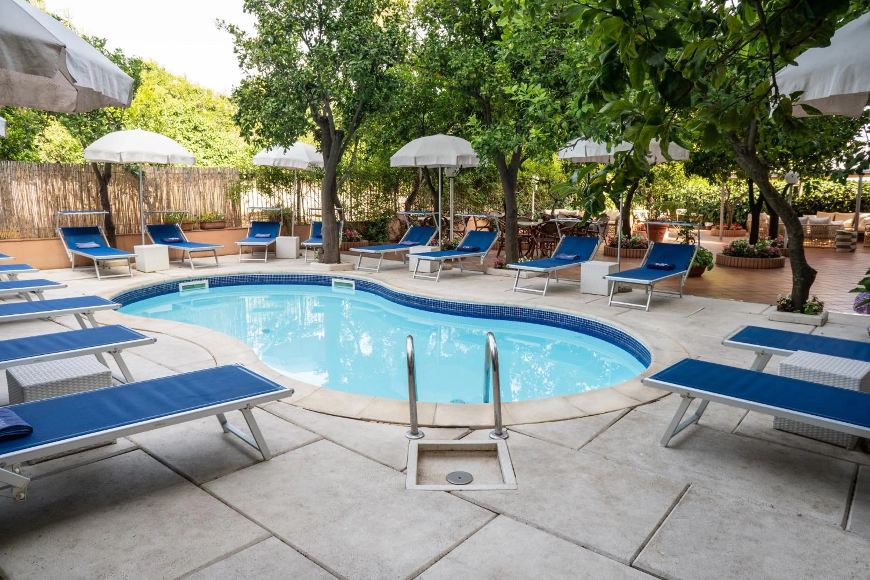 Swimming pool in Boutique Hotel Regina