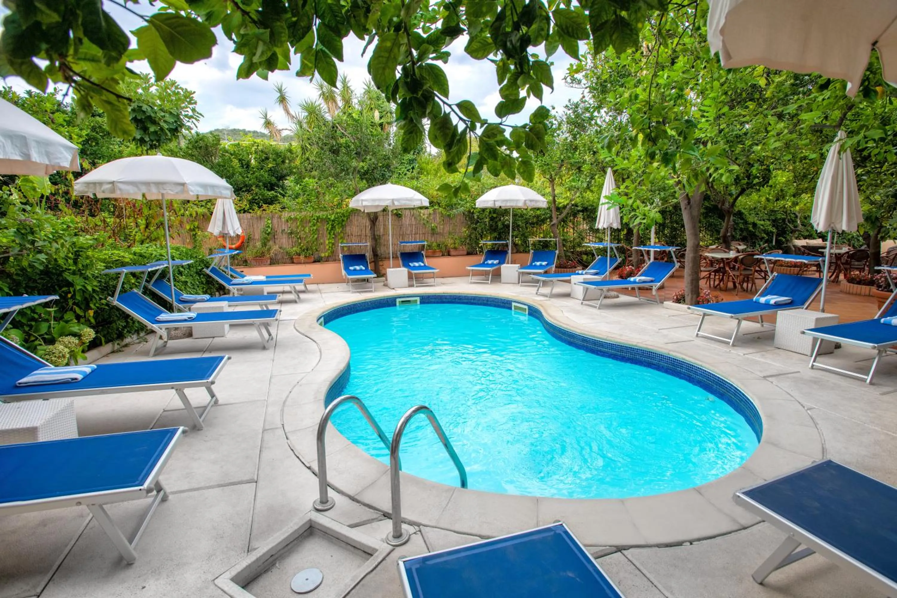 Swimming pool in Boutique Hotel Regina