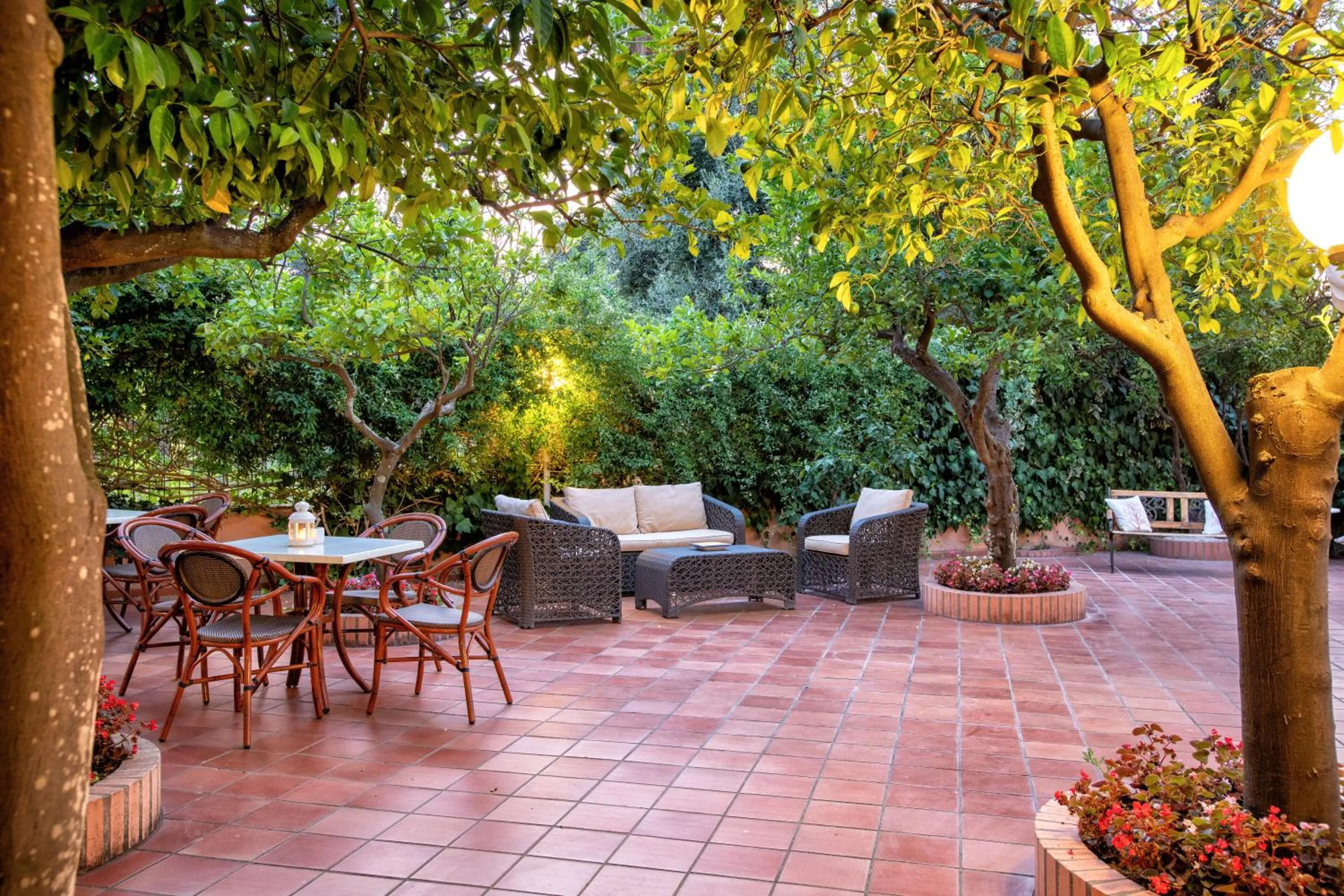 Patio in Boutique Hotel Regina