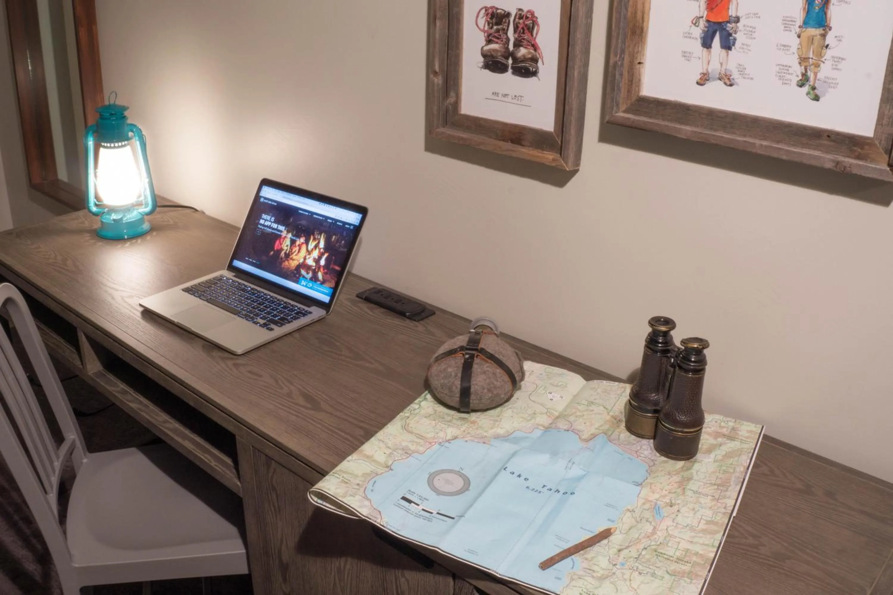 Decorative detail, Bed in Basecamp Tahoe City