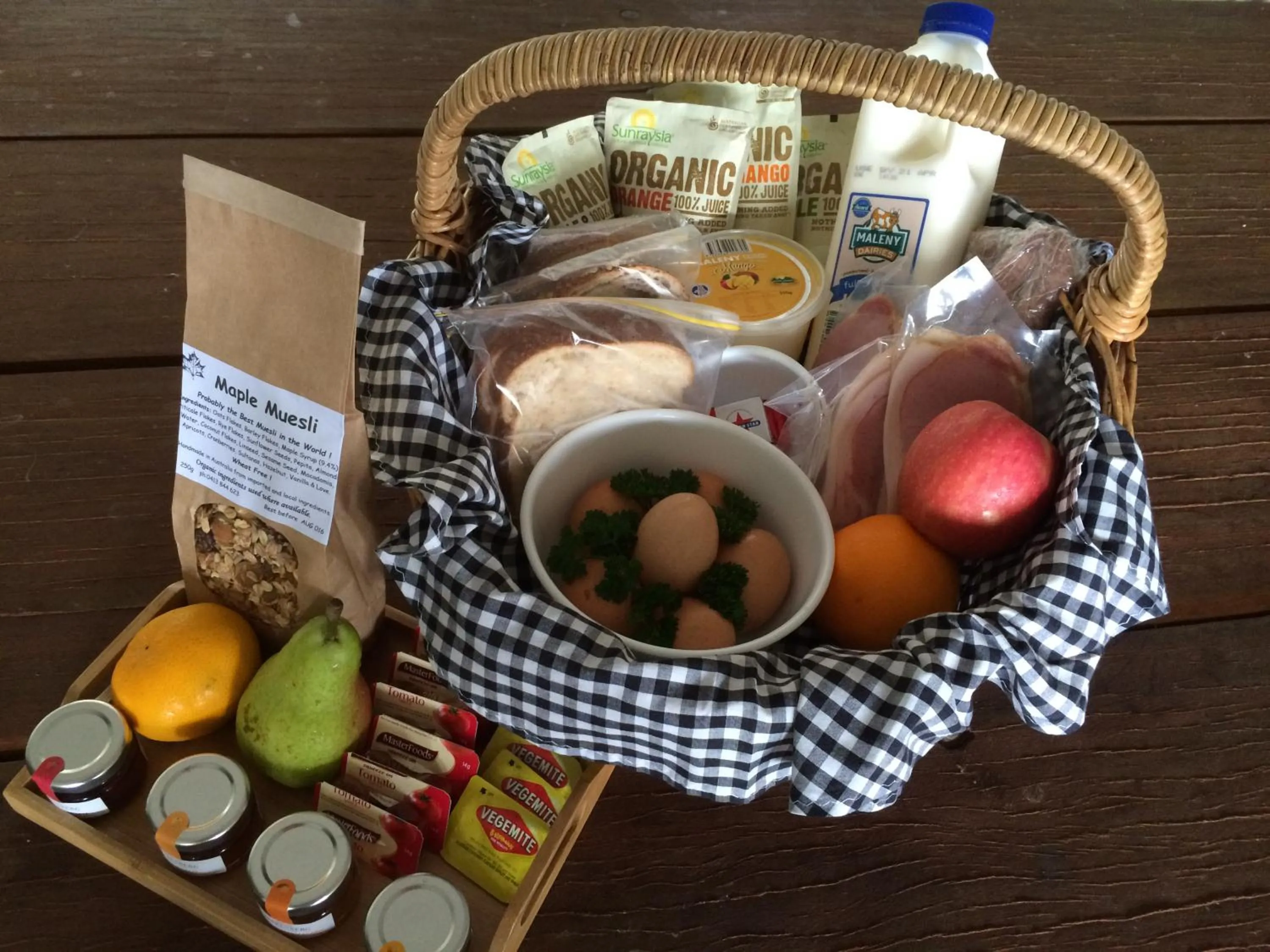 Breakfast in Blue Summit Cottages