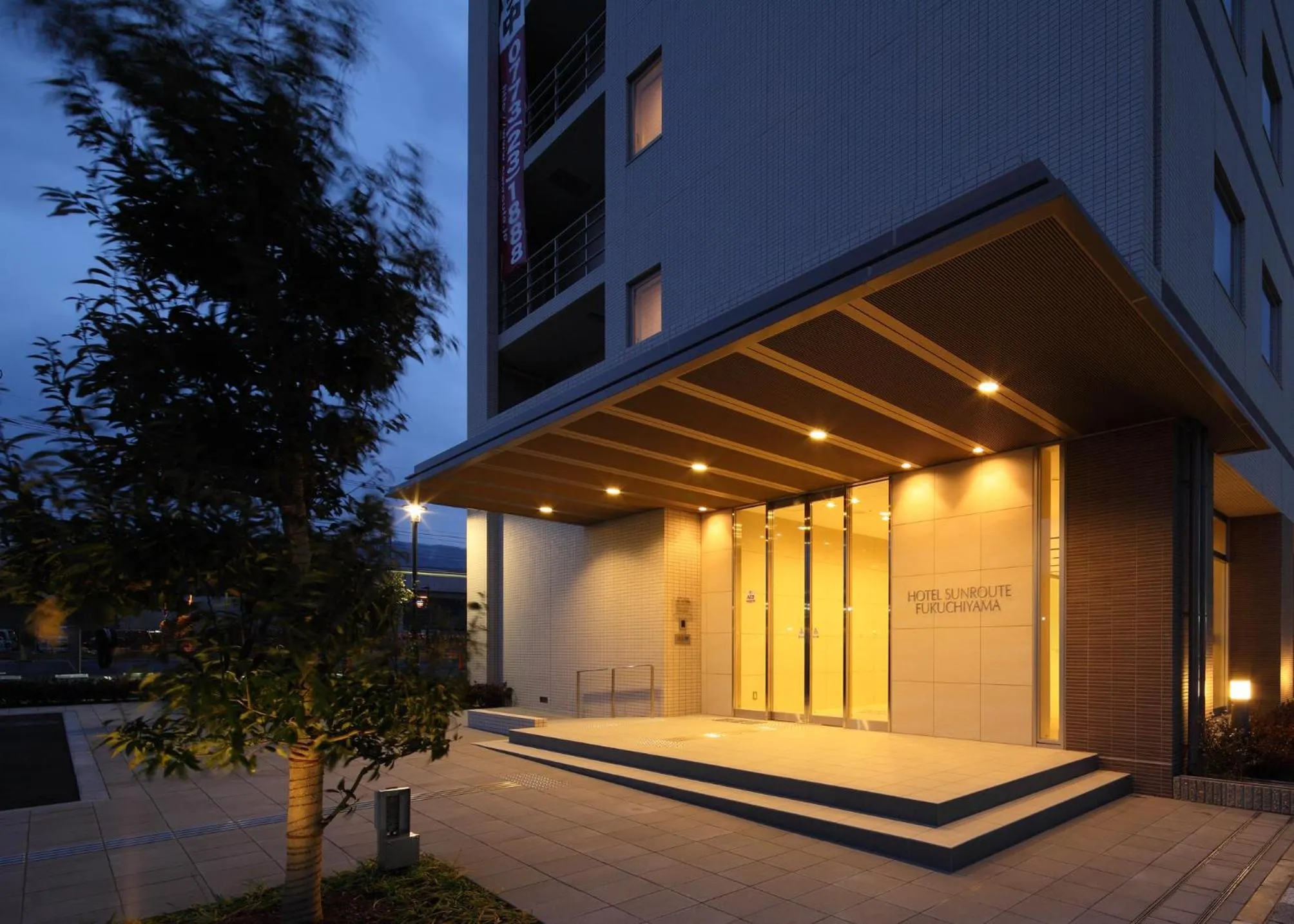 Property building in Hotel Sunroute Fukuchiyama