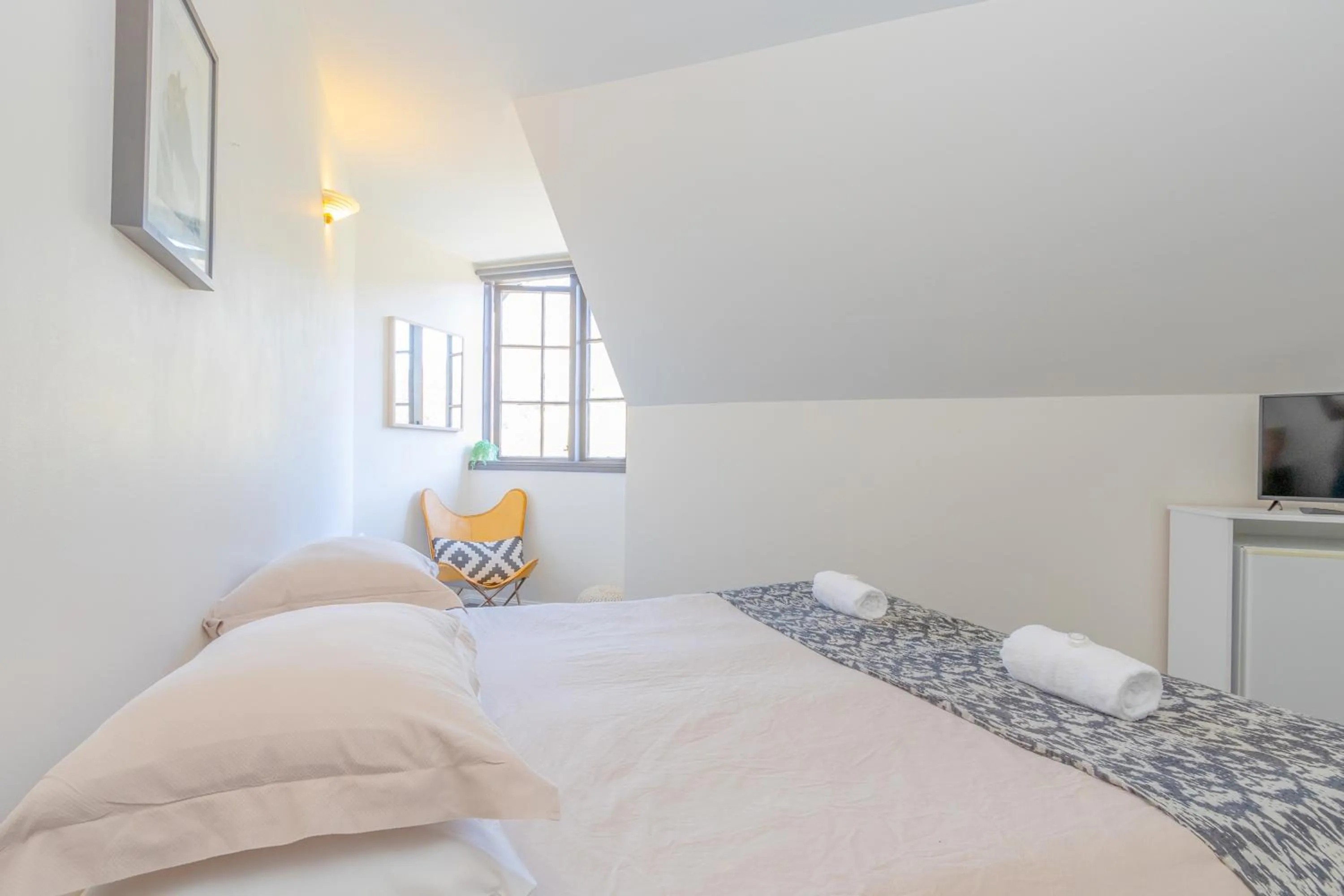 Bedroom, Bed in House of Ullr