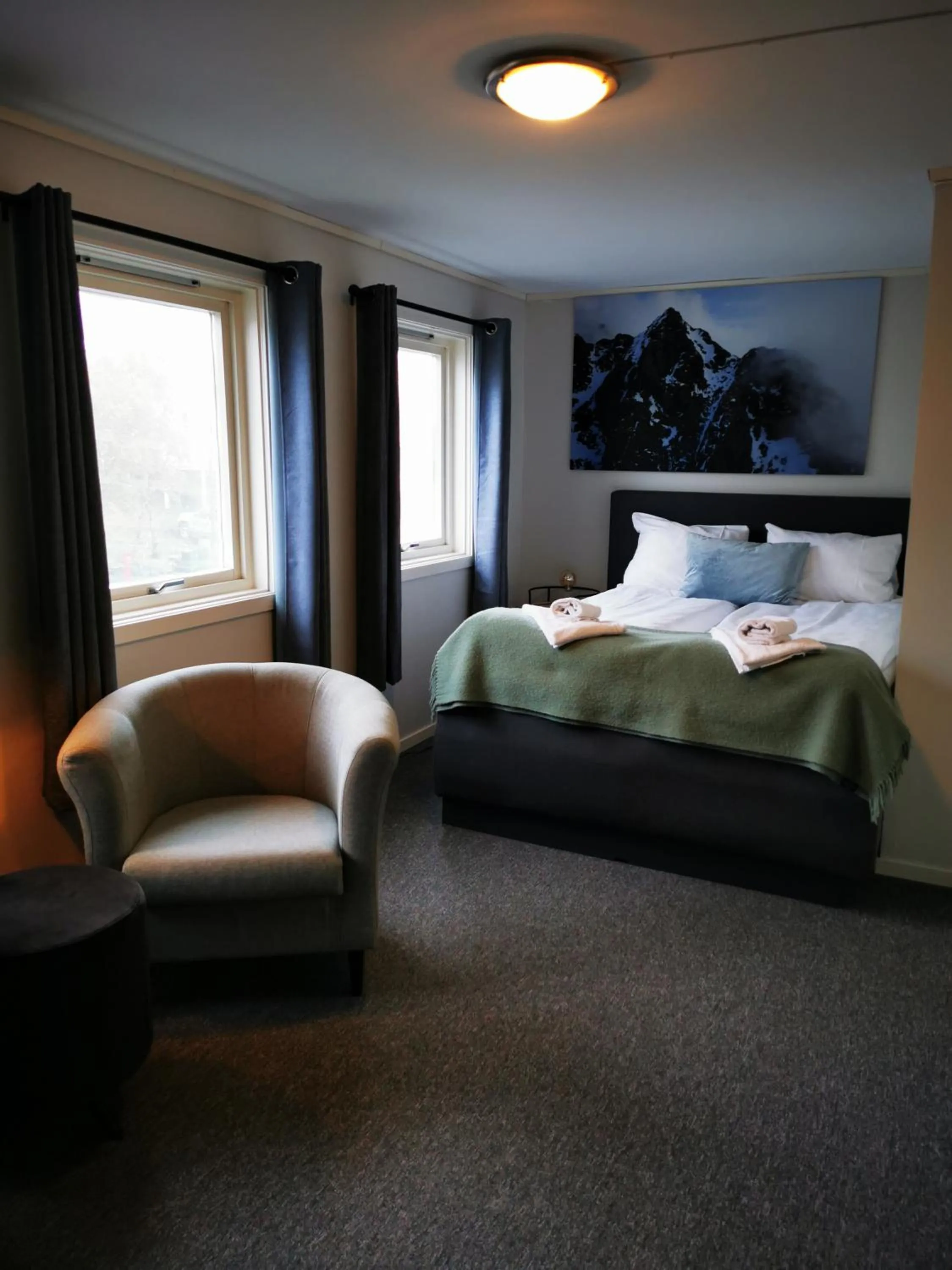 Bed in Henningsvær Guesthouse