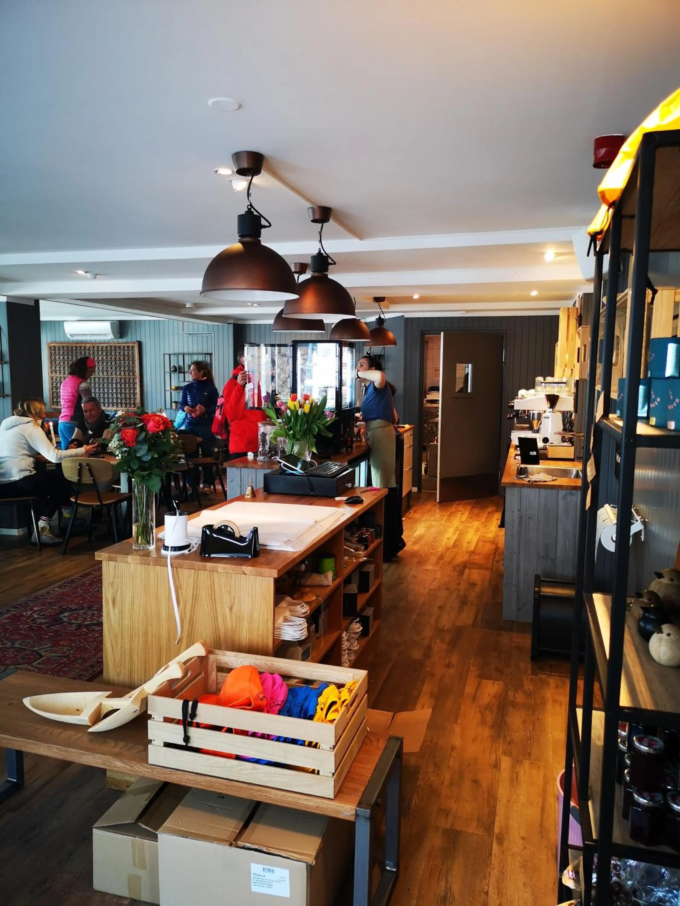 Restaurant/places to eat in Henningsvær Guesthouse