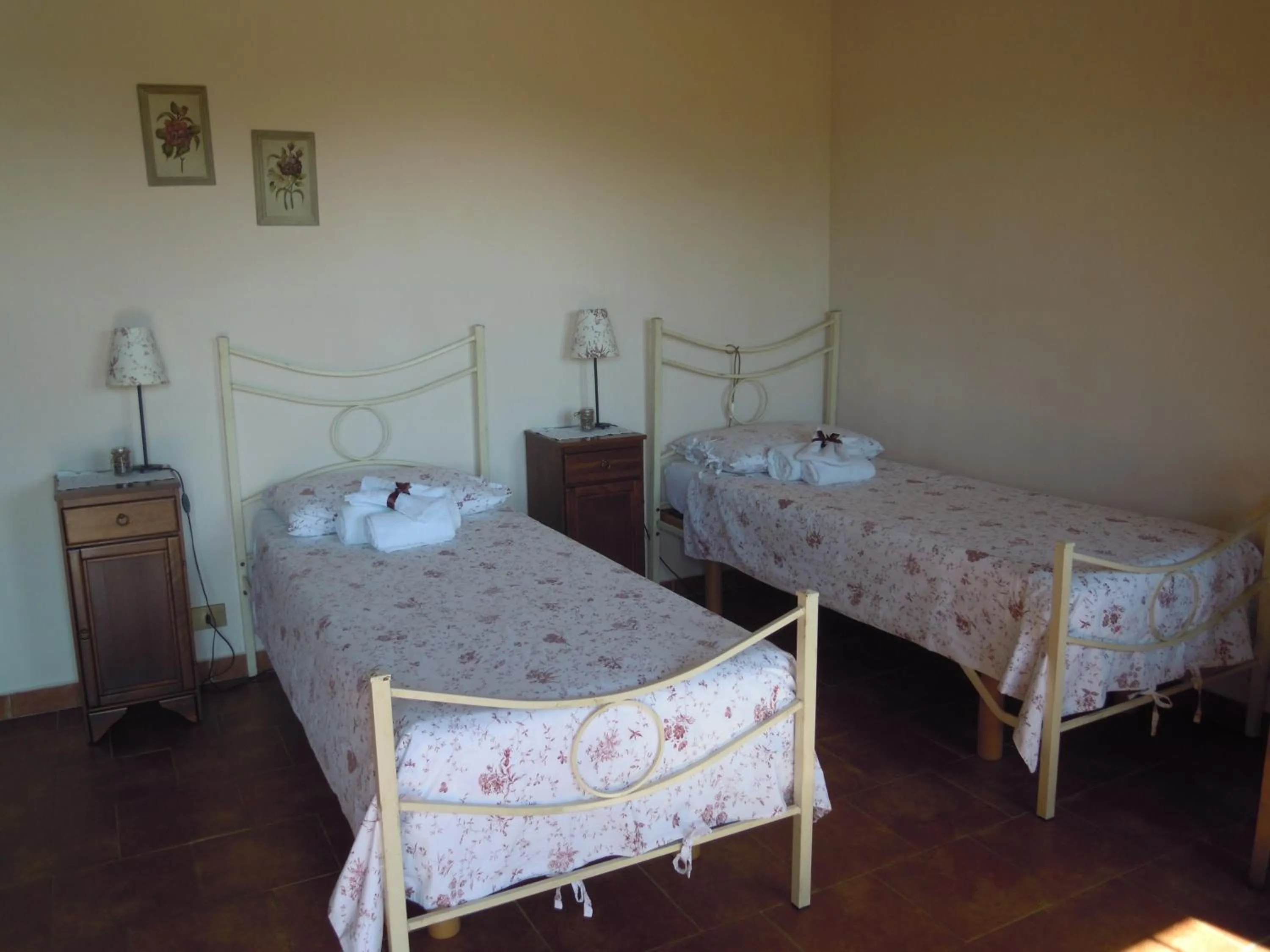 Twin Room - single occupancy - Disability Access in Cascina Formighezzo
