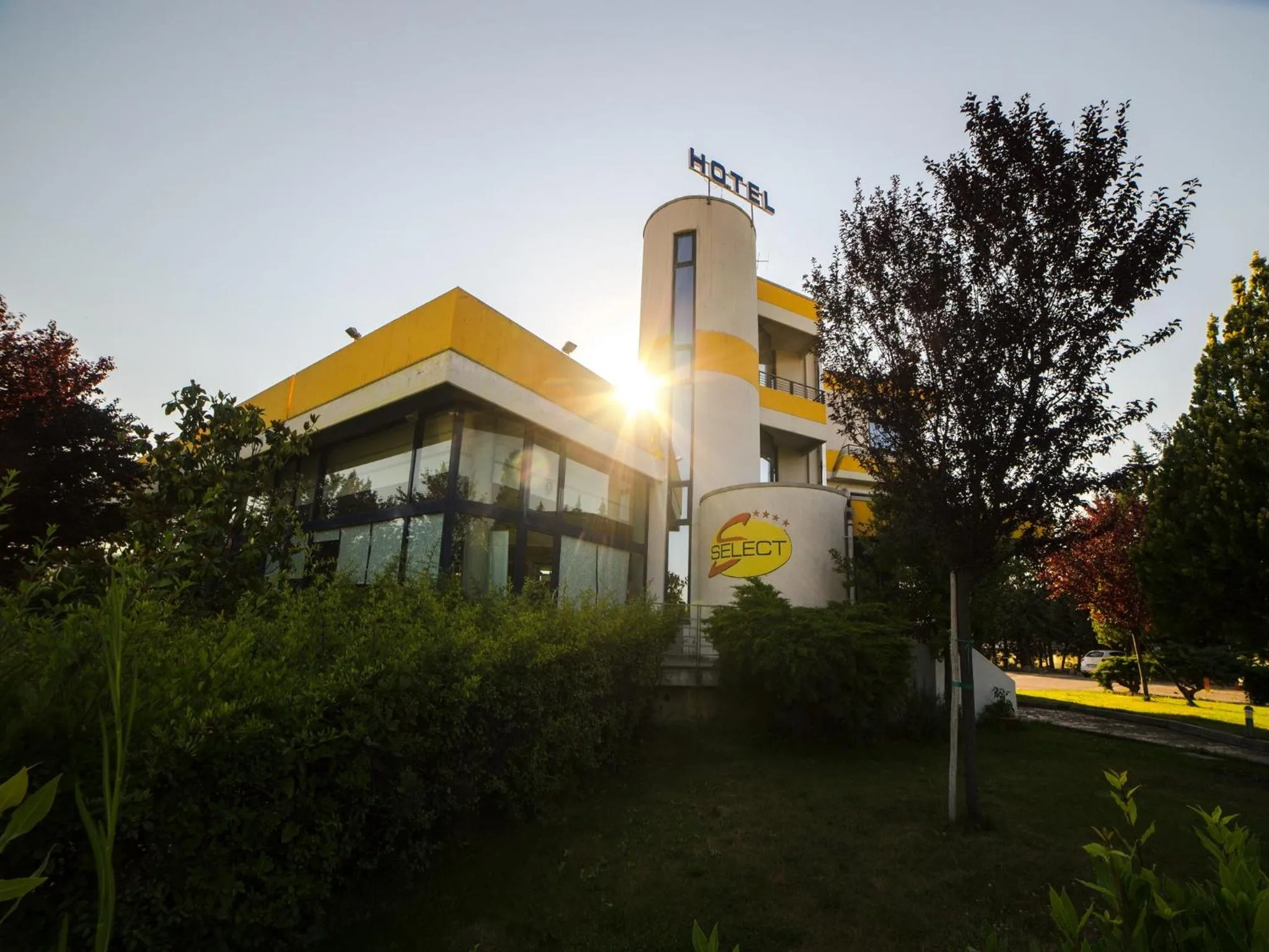 Hotel Select