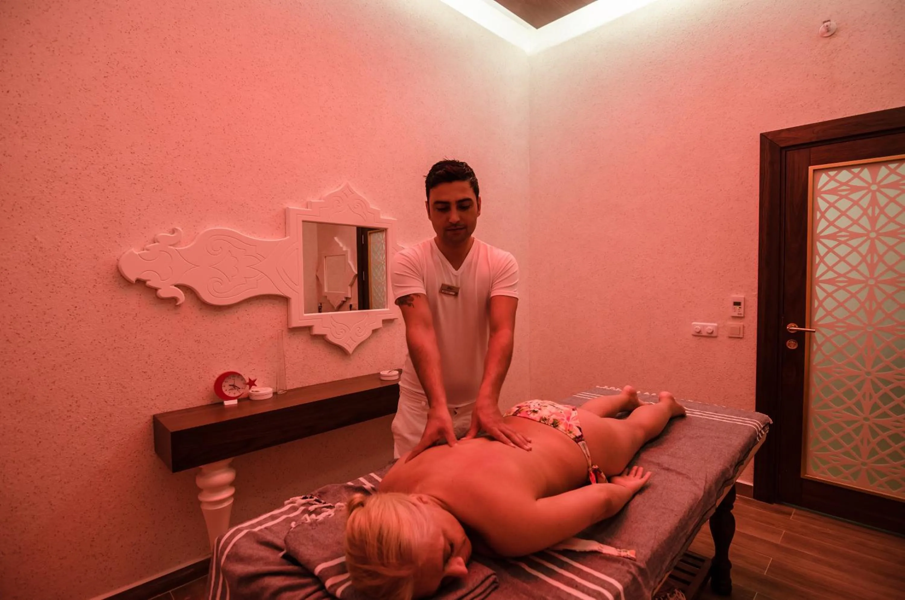 Massage in The Lumos Deluxe Resort Hotel & Spa