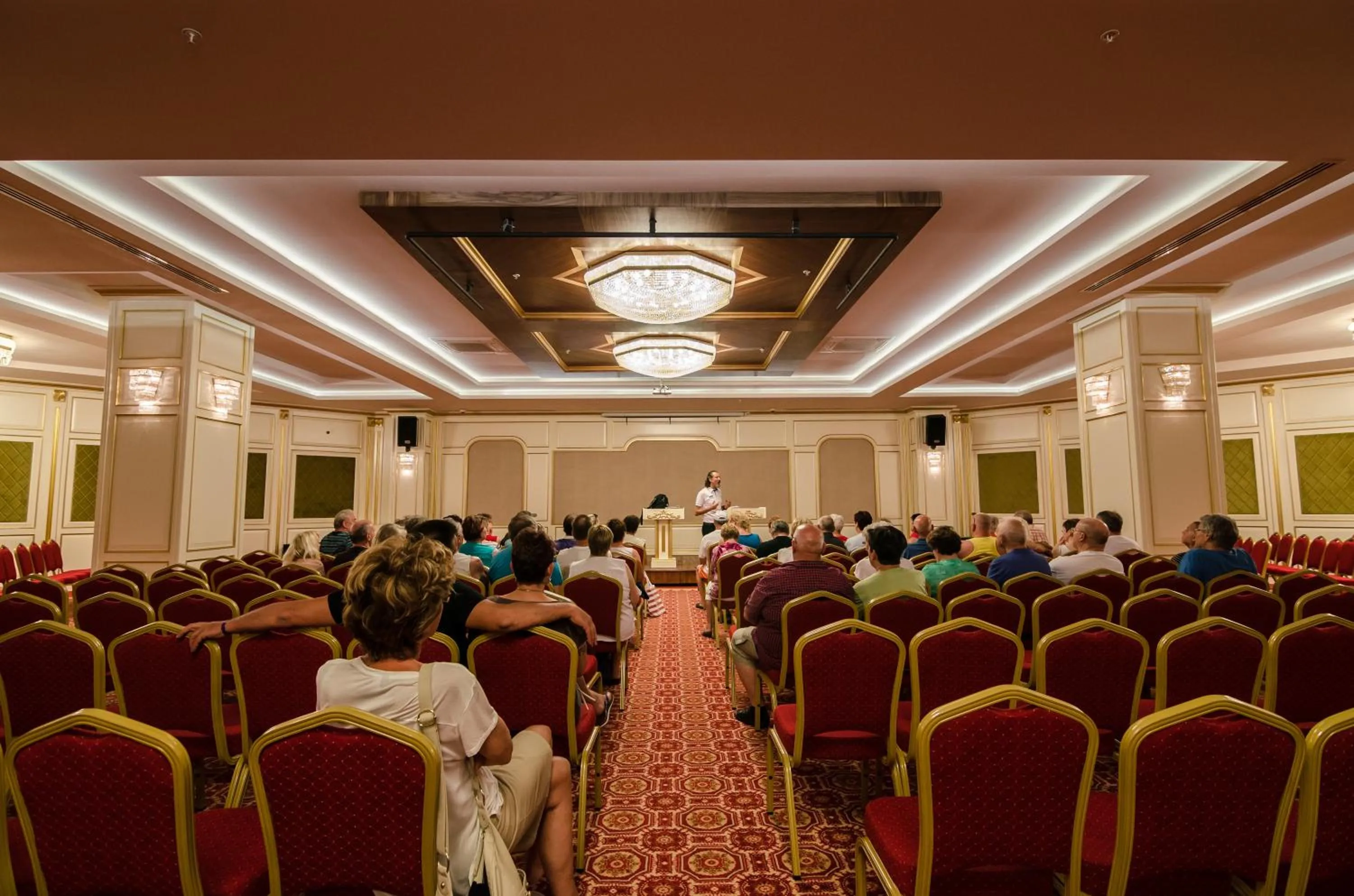 Business facilities in The Lumos Deluxe Resort Hotel & Spa