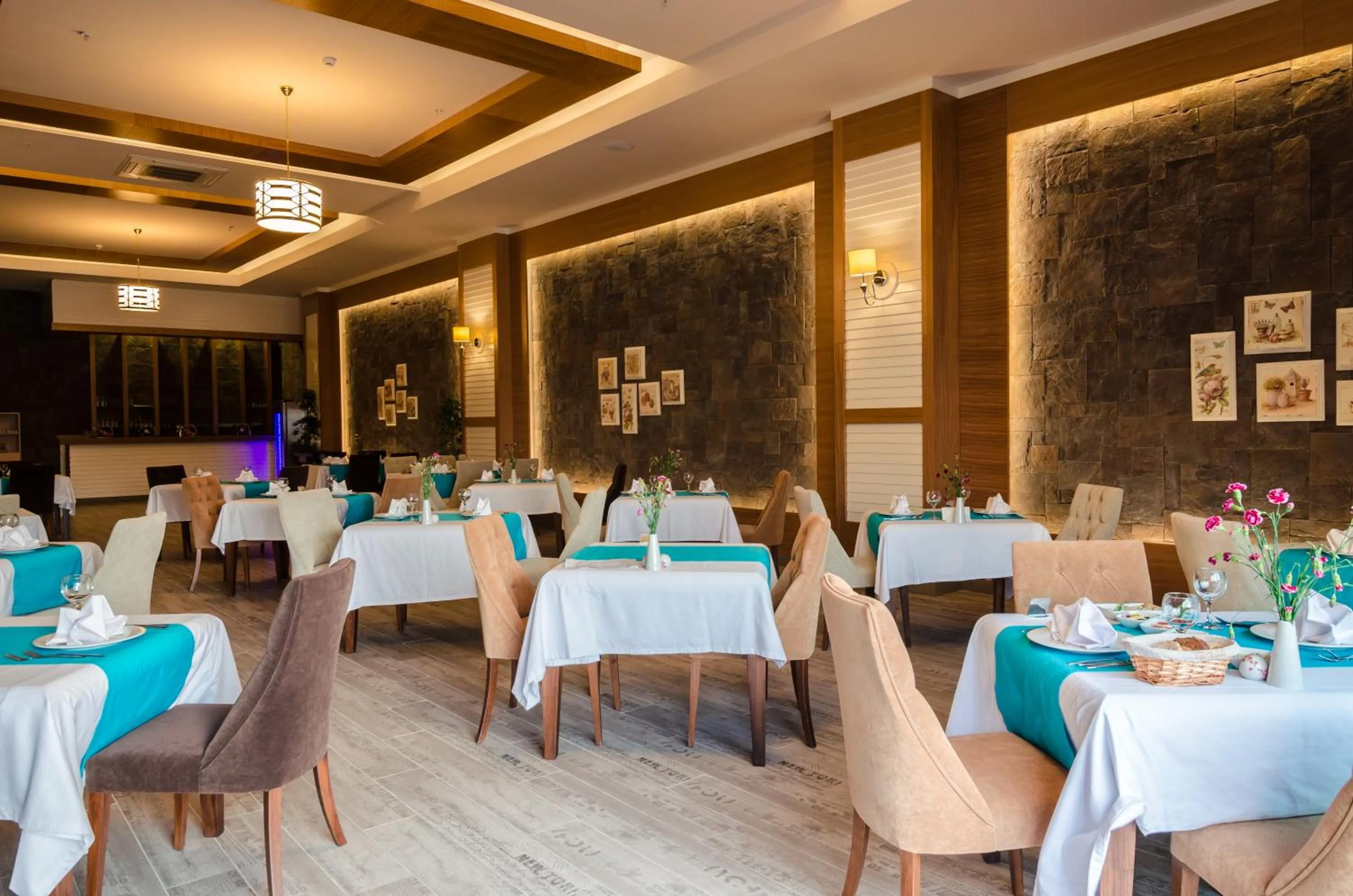 Restaurant/places to eat in The Lumos Deluxe Resort Hotel & Spa