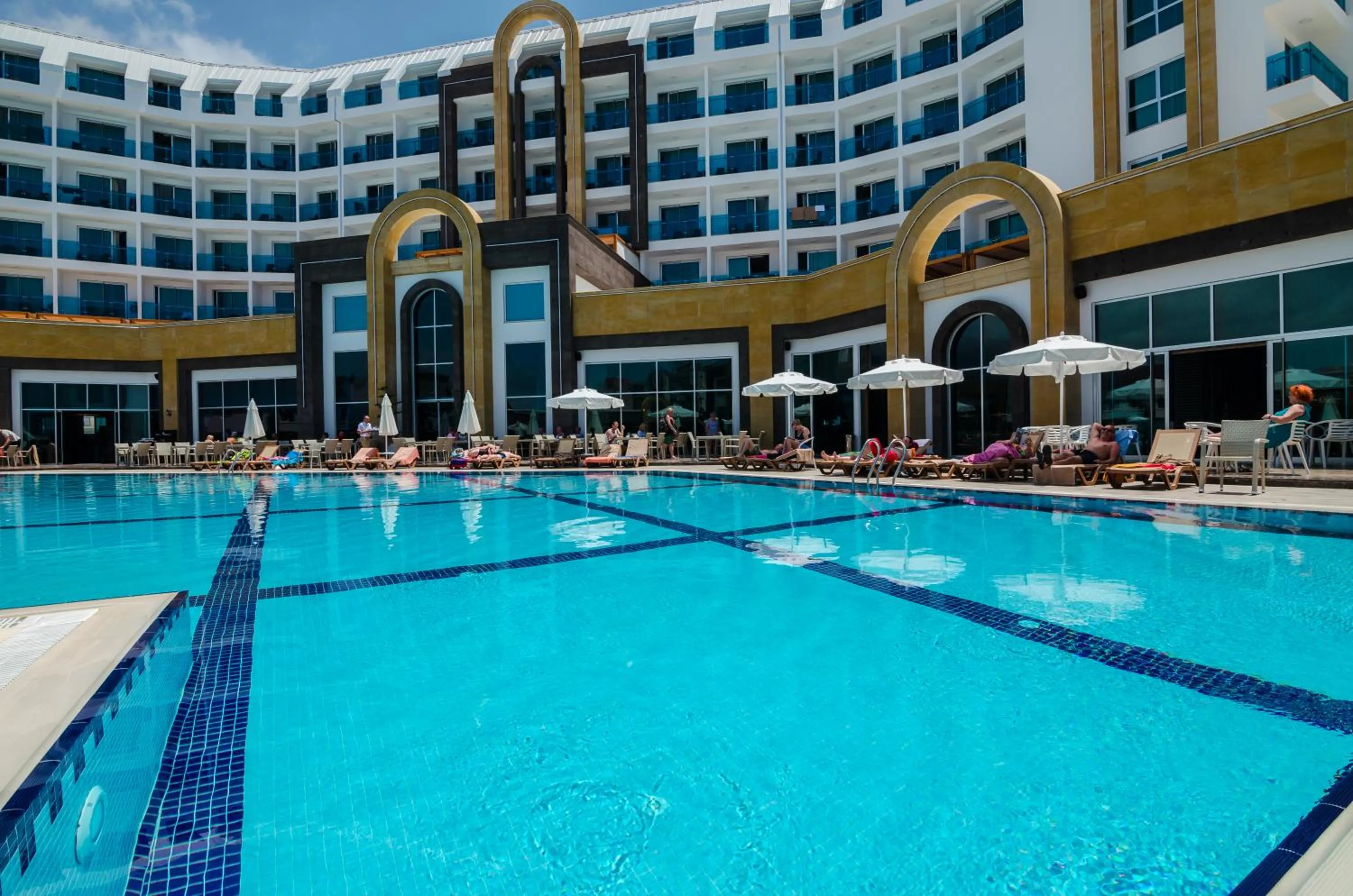 Day in The Lumos Deluxe Resort Hotel & Spa