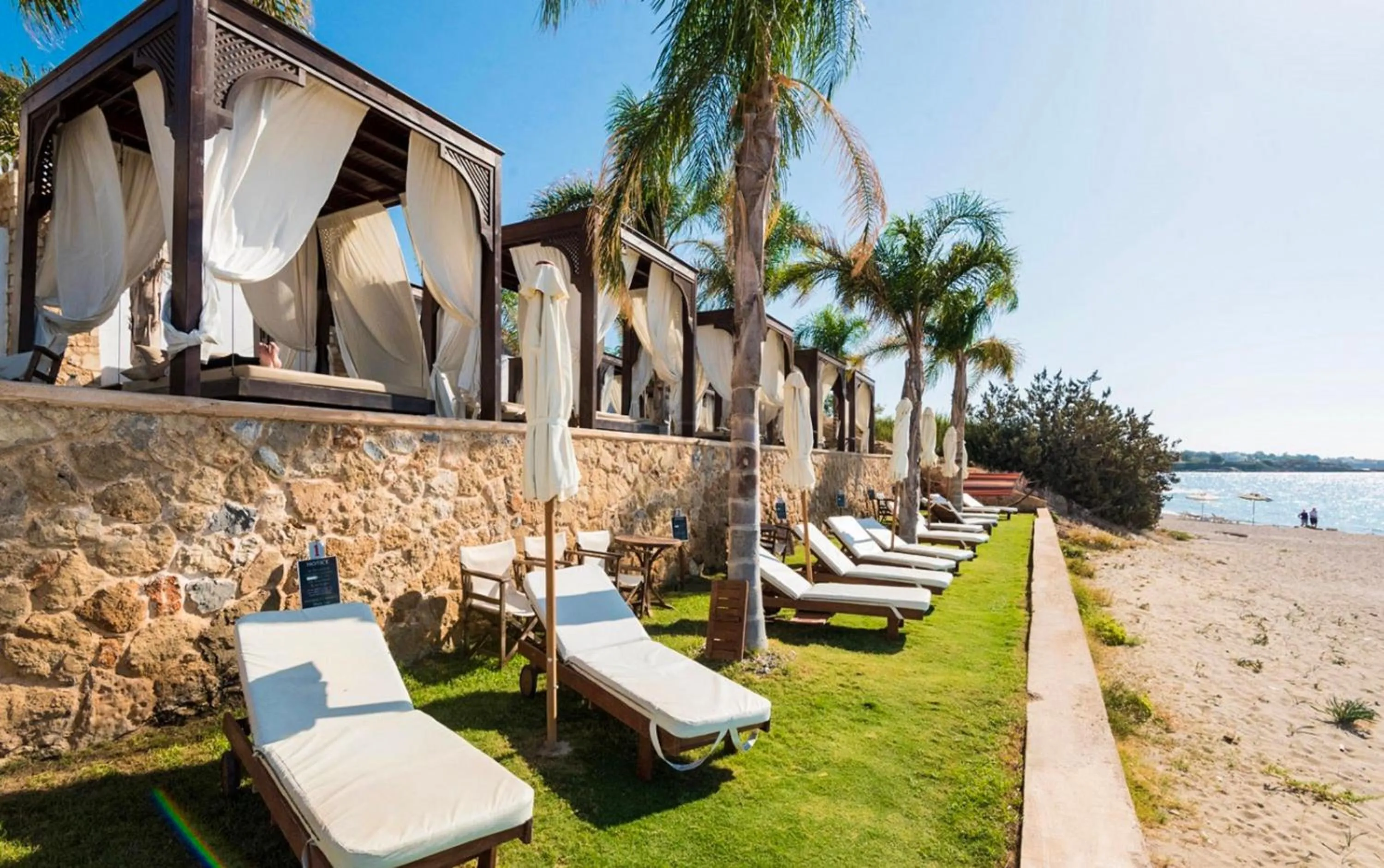 Beach in Coralli Apartments