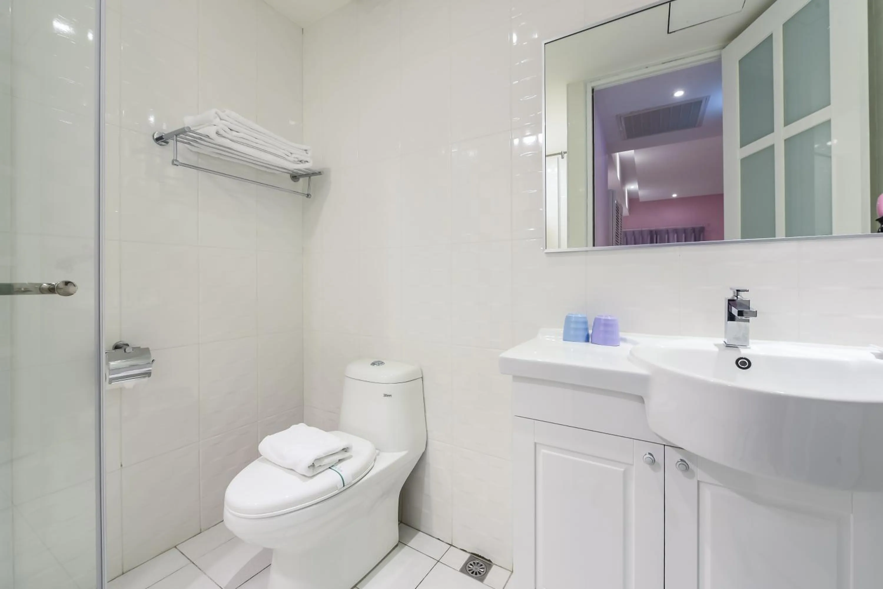 Bathroom in Lion King Hotel