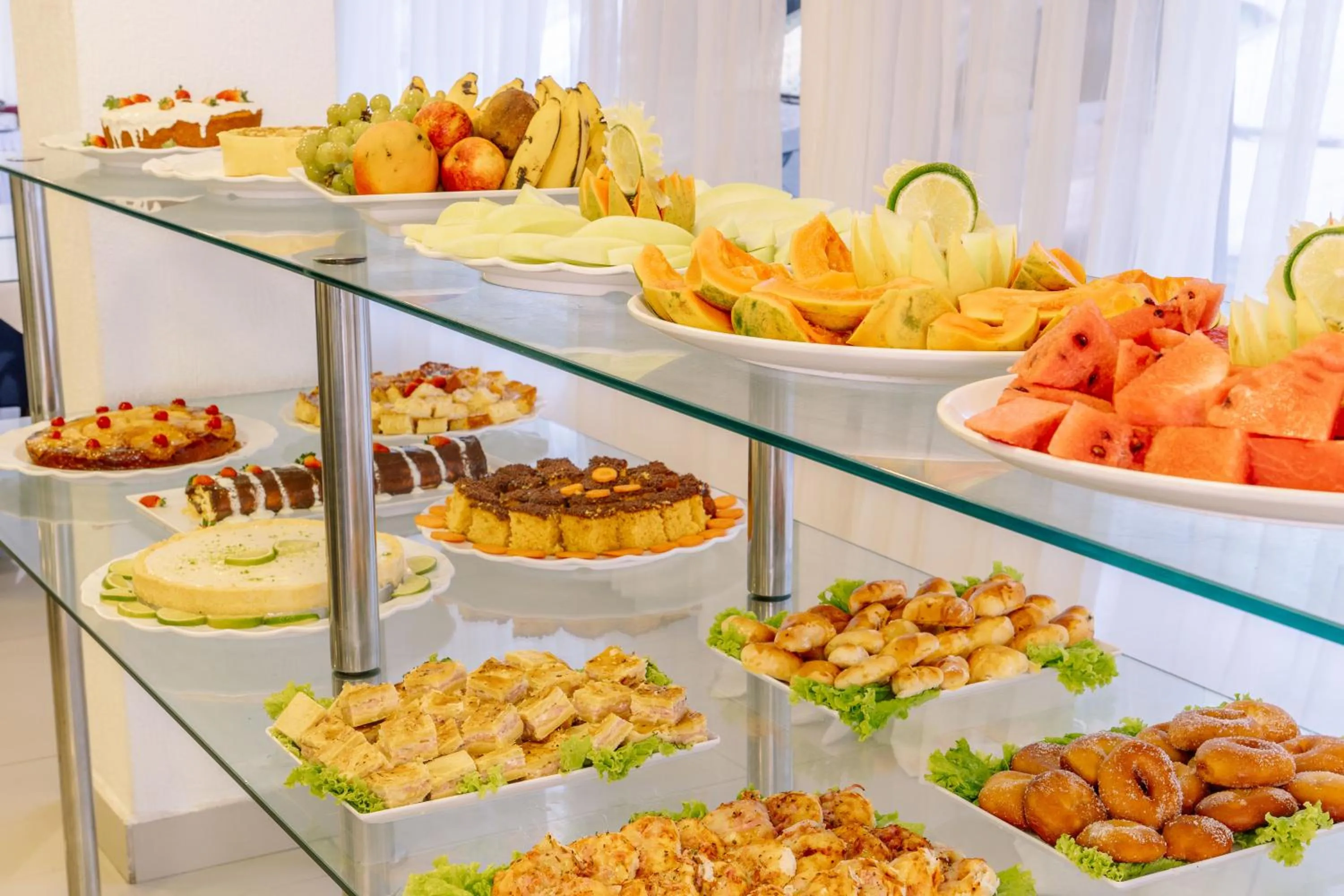 Breakfast in Portal Ville - Rede Soberano