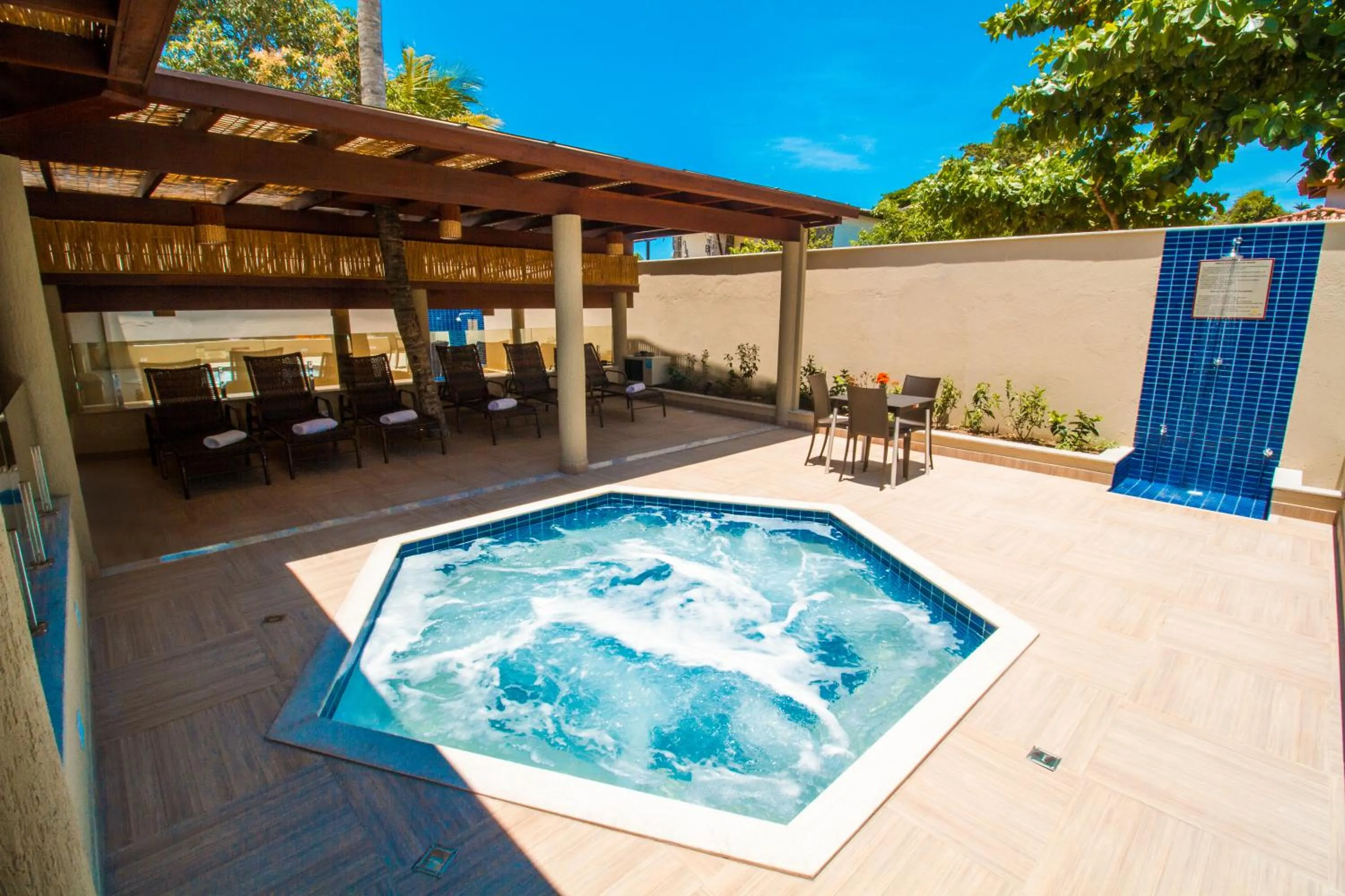 Hot Tub in Portal Ville - Rede Soberano