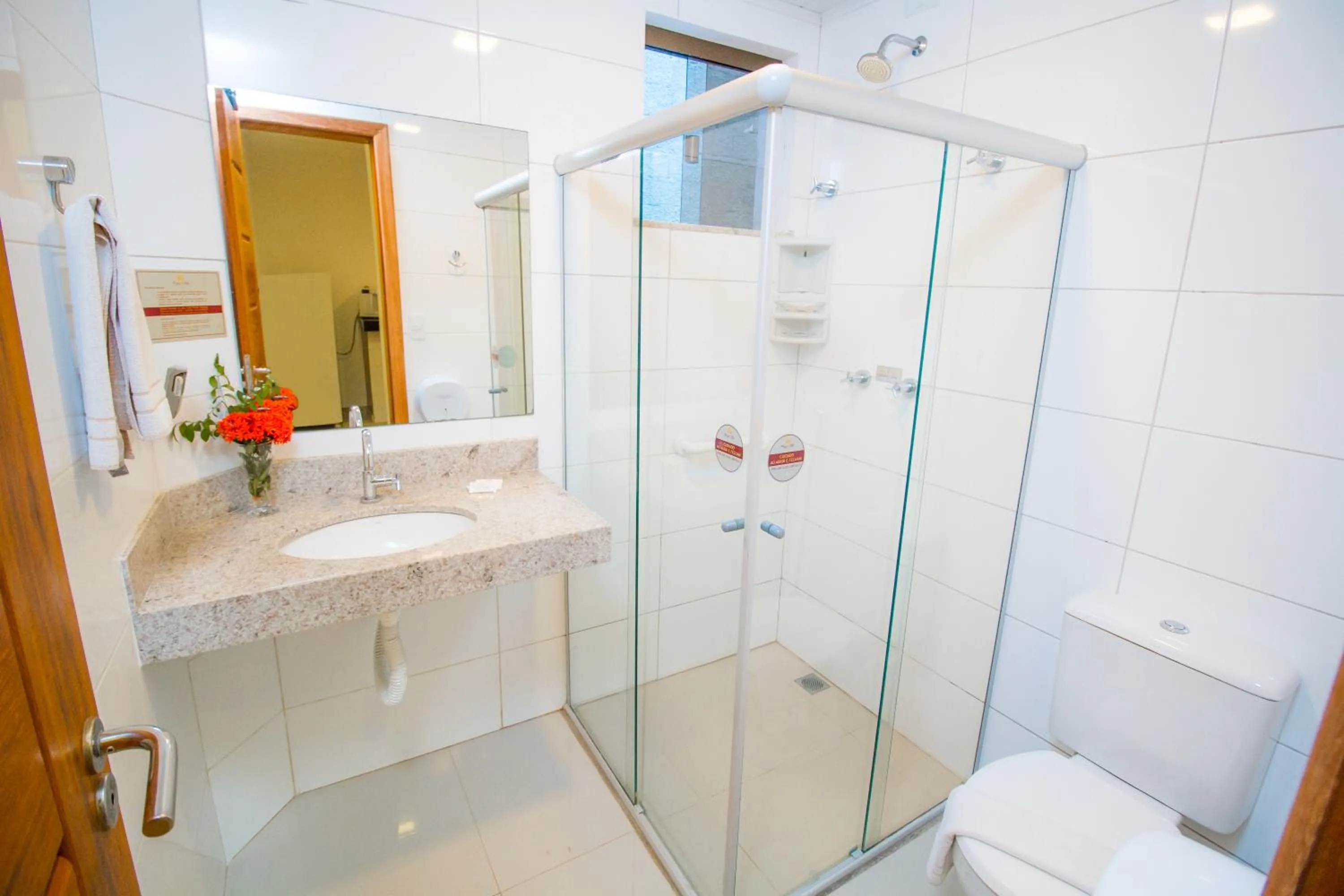 Bathroom in Portal Ville - Rede Soberano