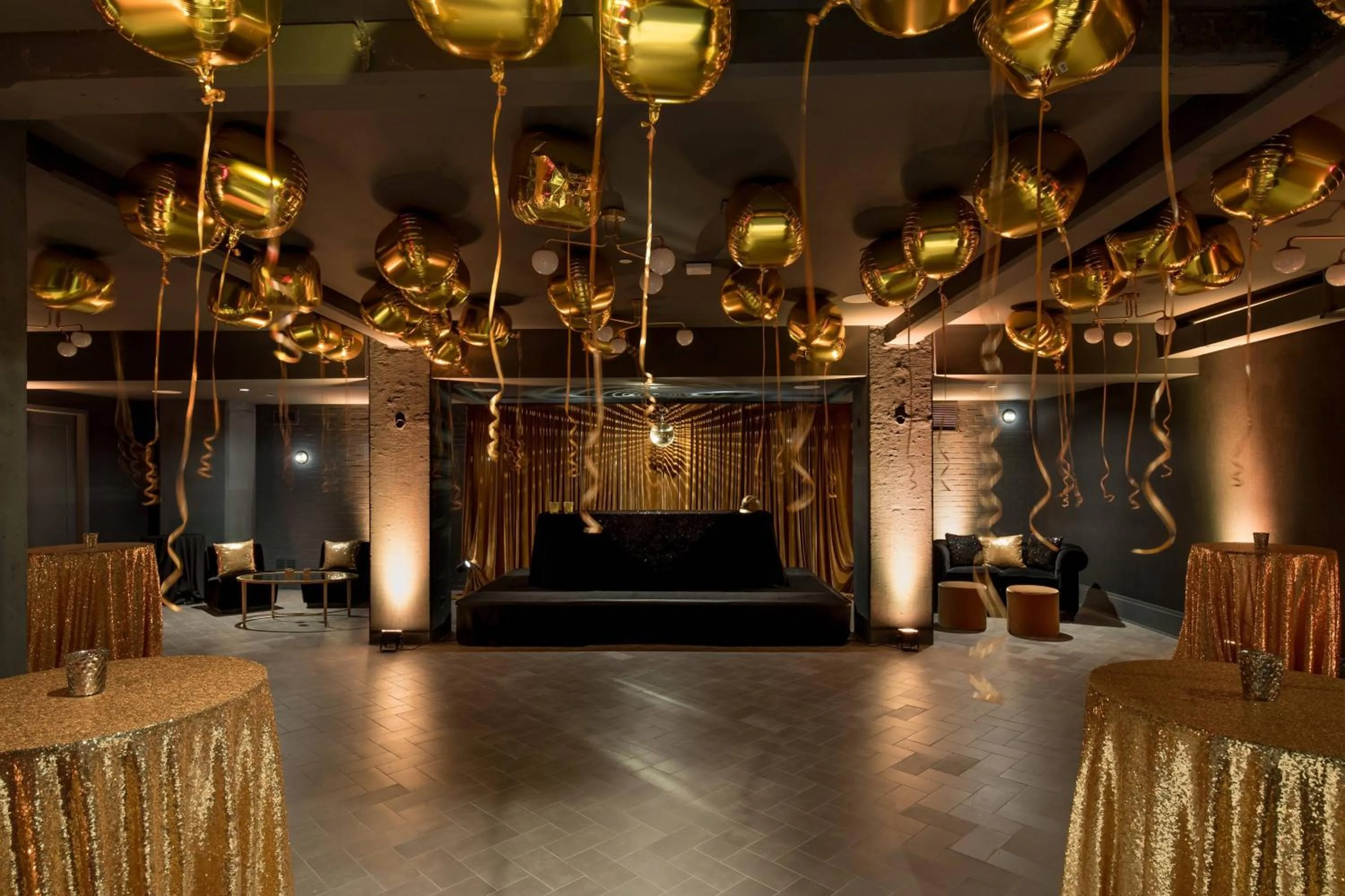 Meeting/conference room in The Hi-Lo, Autograph Collection