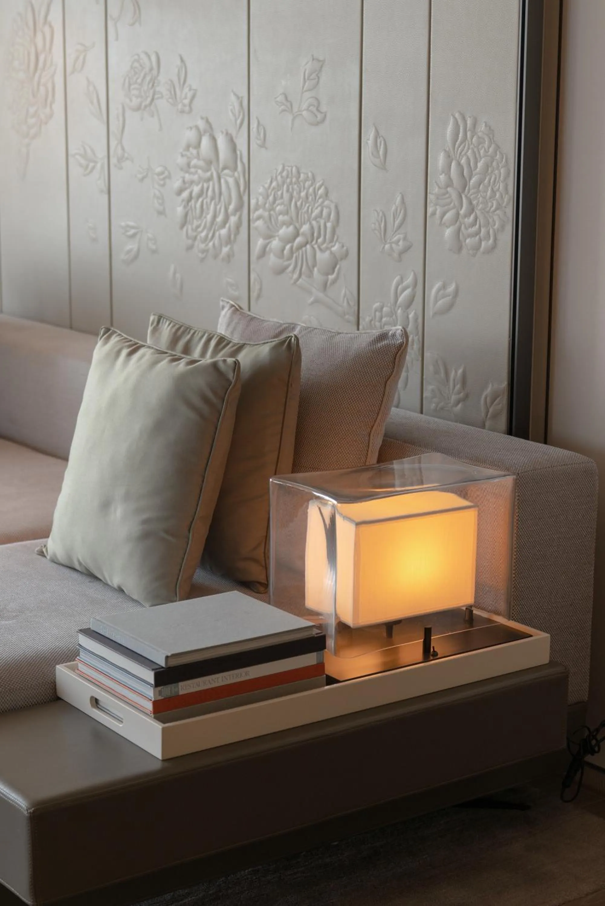 Living room in Shenzhen Marriott Hotel Nanshan