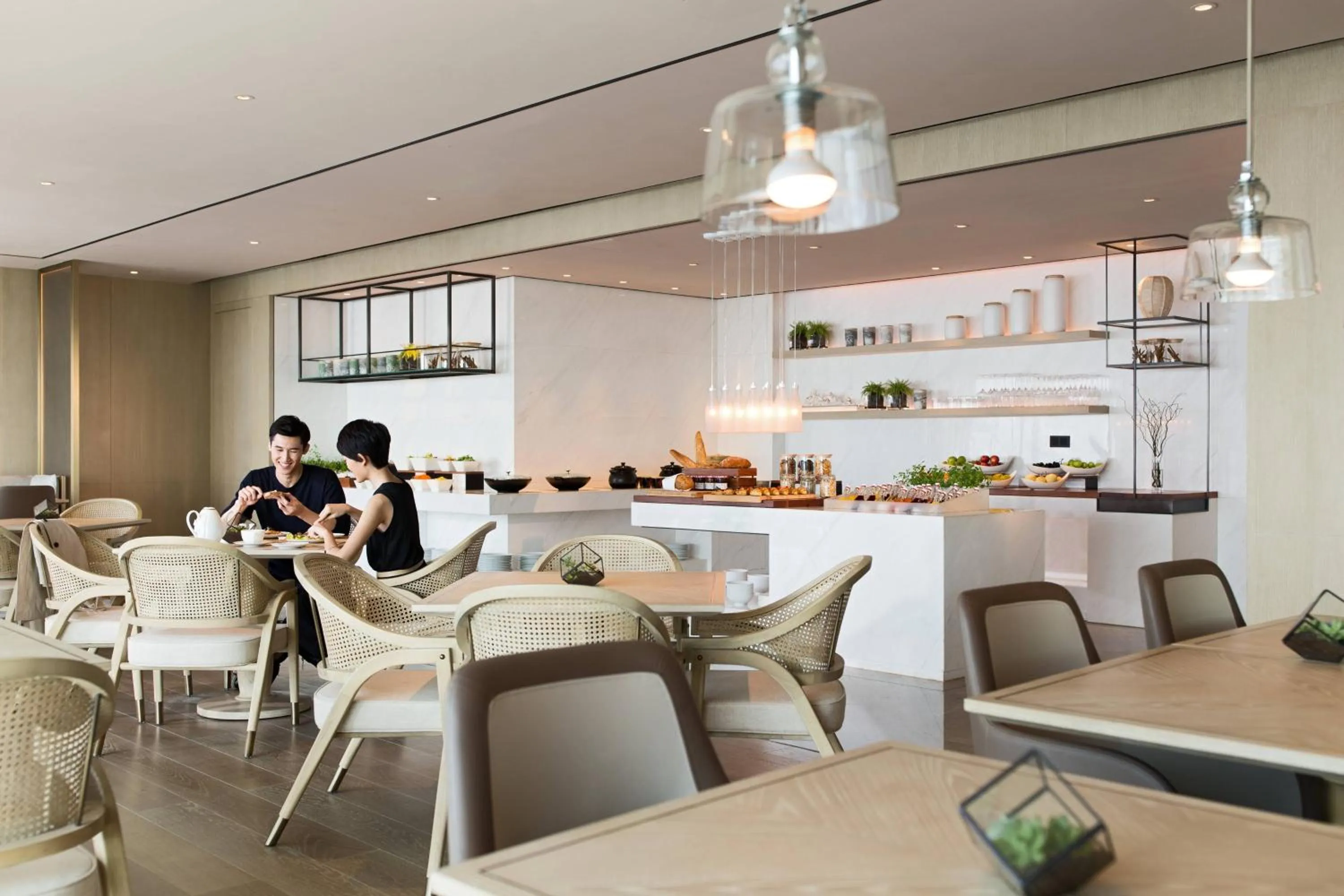 Lounge or bar in Shenzhen Marriott Hotel Nanshan