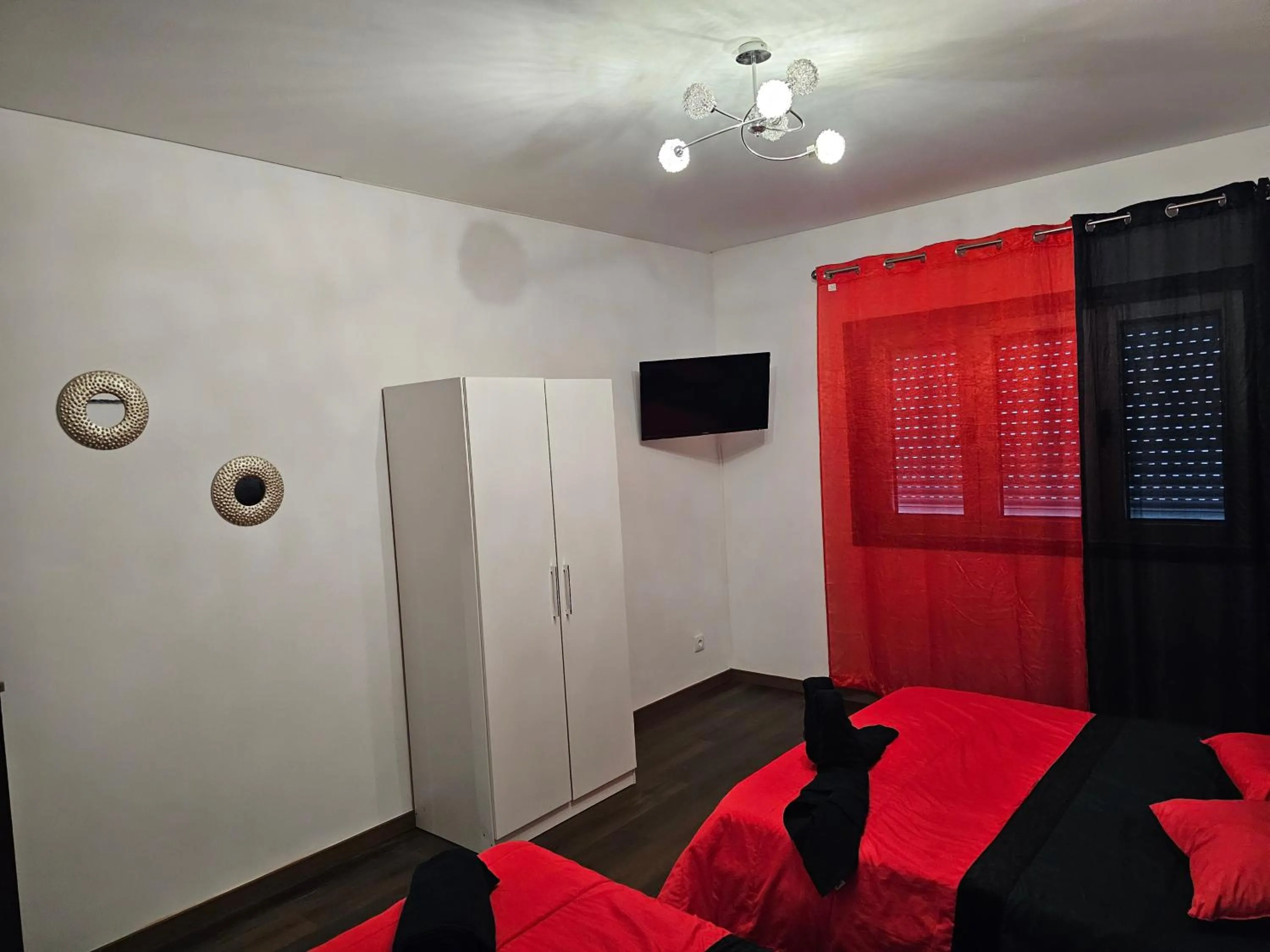 Bedroom in Reis Apartment