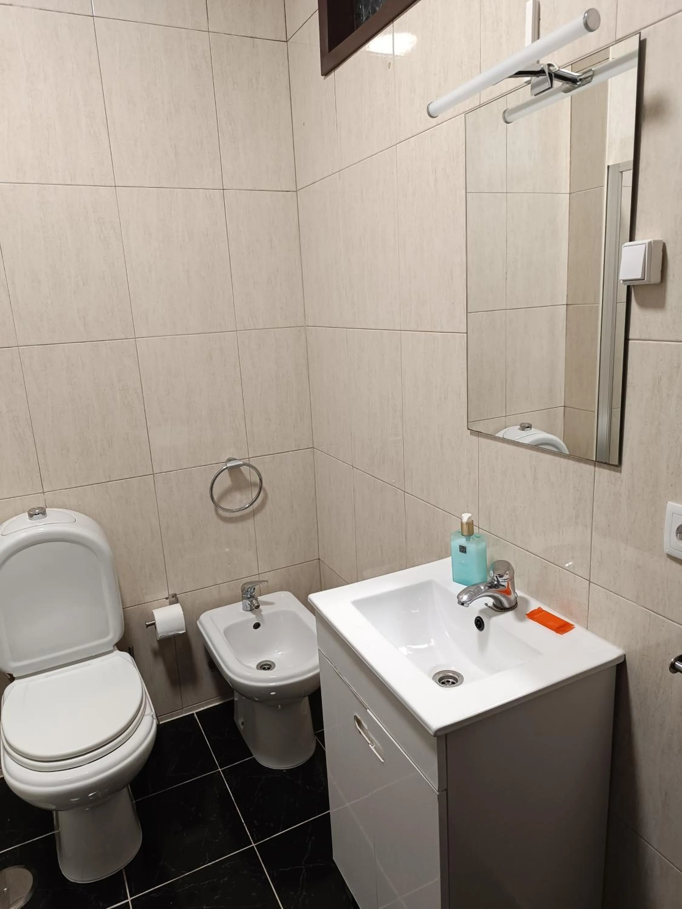 Toilet in Reis Apartment