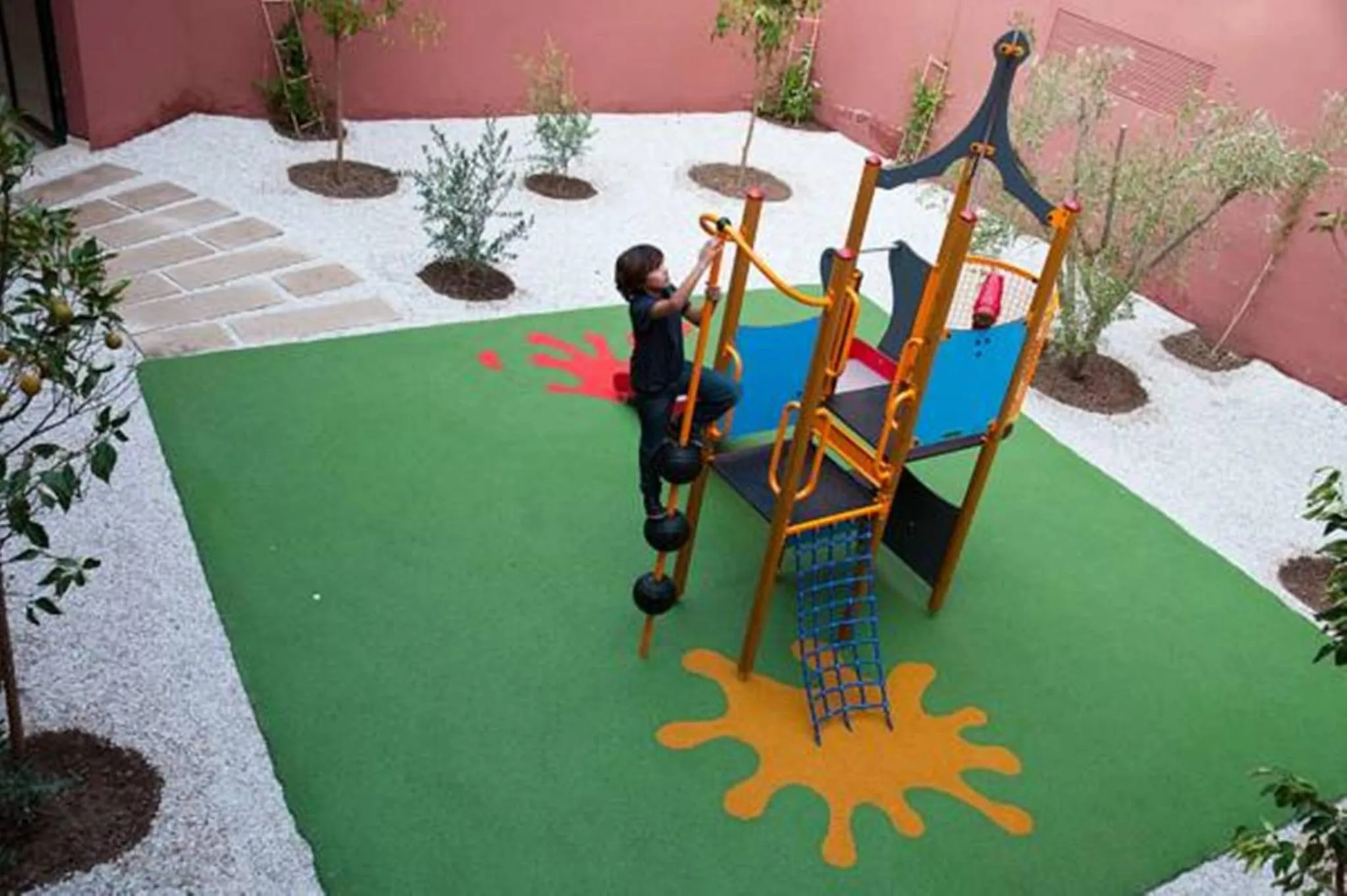 Children play ground in Oliva Hotel Condominium Marrakech