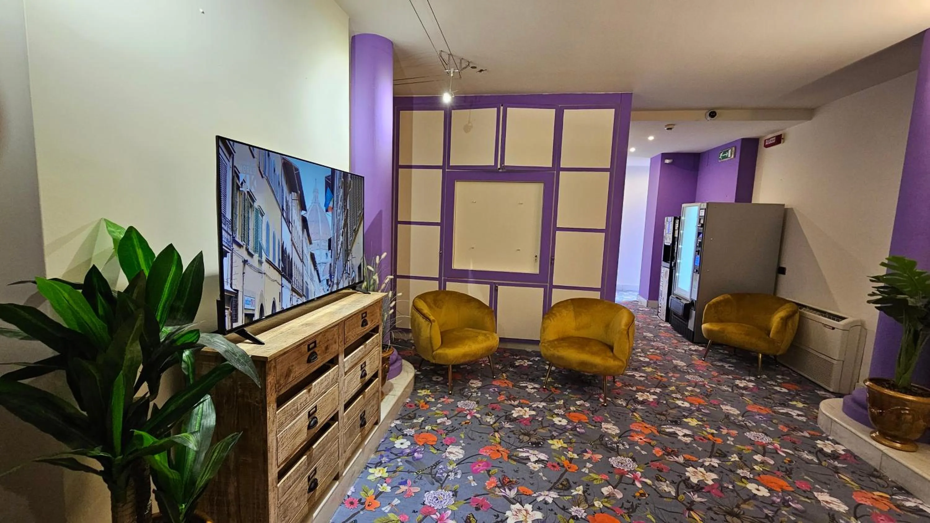 Living room in Select Executive Residence