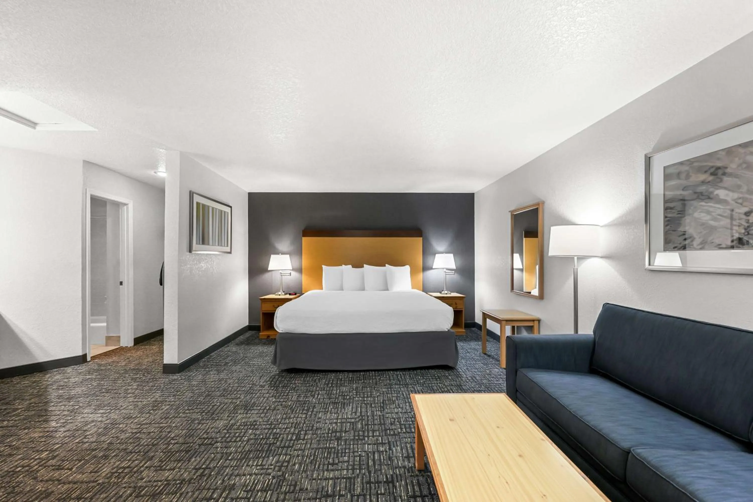 Bedroom, Bed in Best Western Horizon Inn