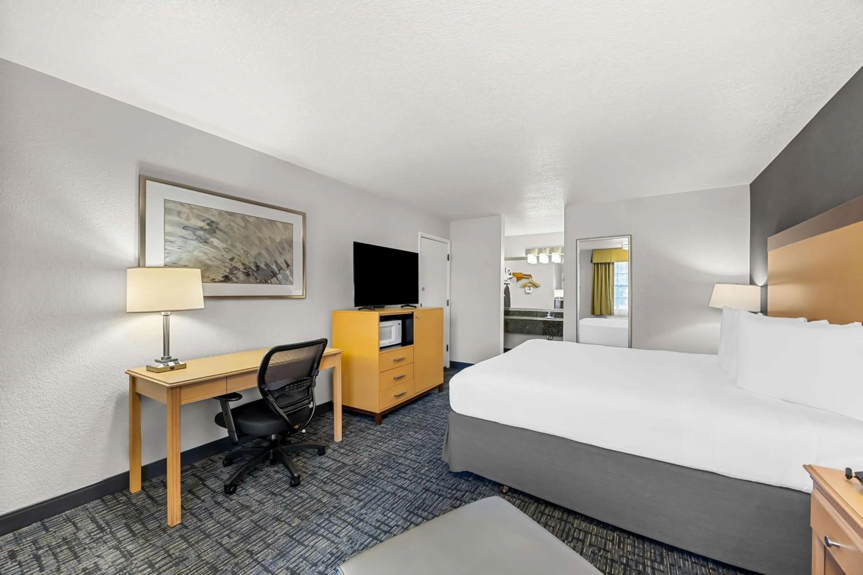 Bedroom, Bed in Best Western Horizon Inn