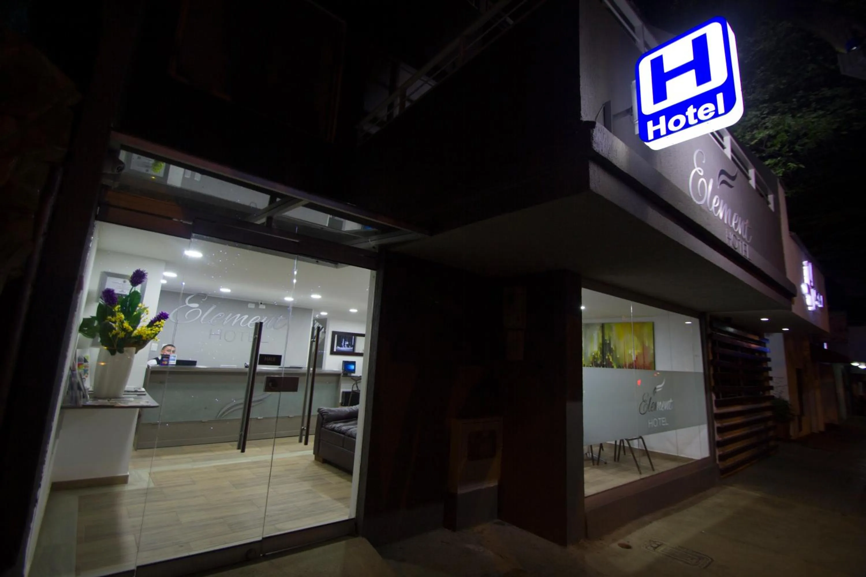 Facade/entrance in Element Hotel