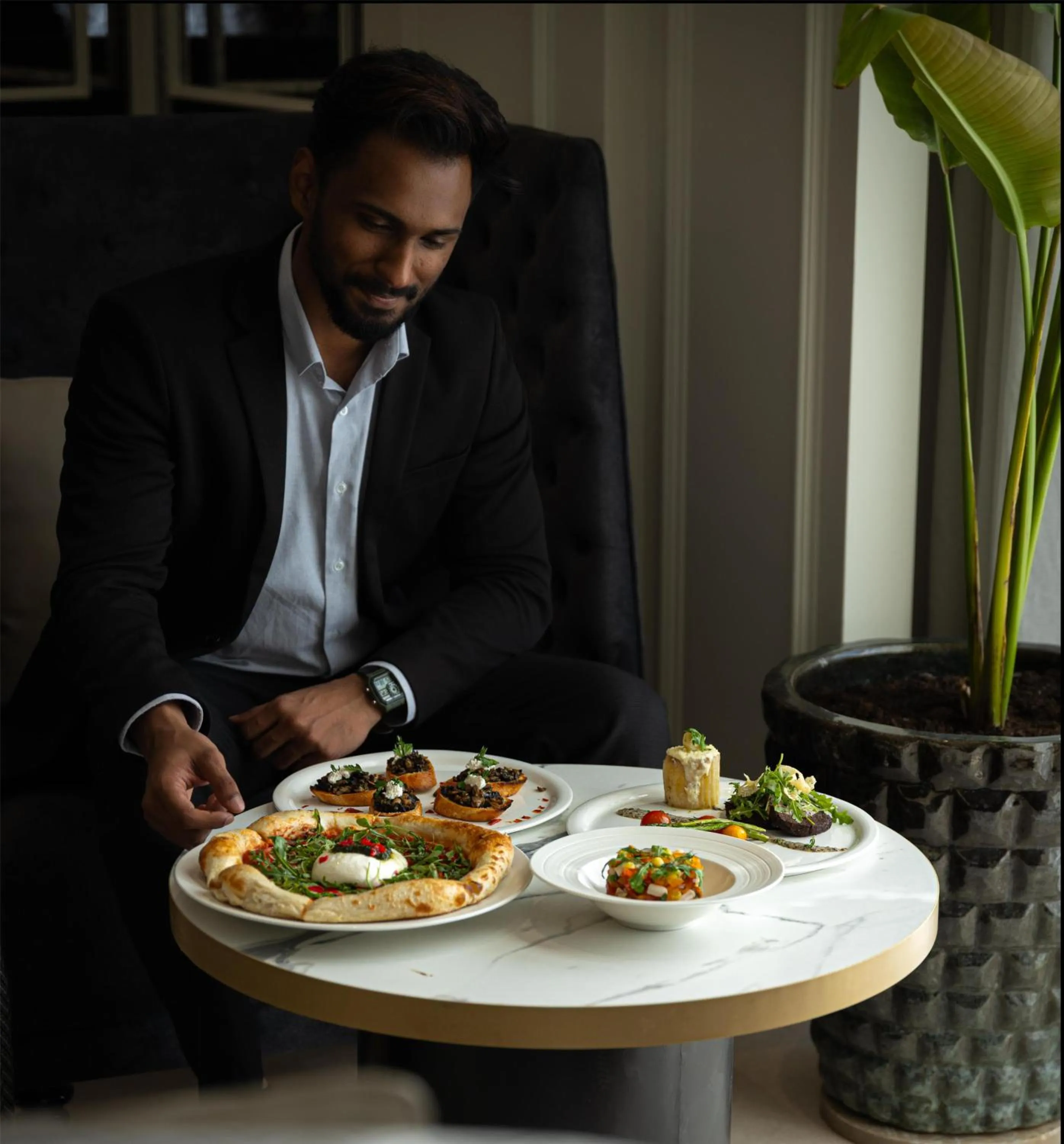 Restaurant/places to eat in Levatio Suites Muscat, a member of Radisson Individuals