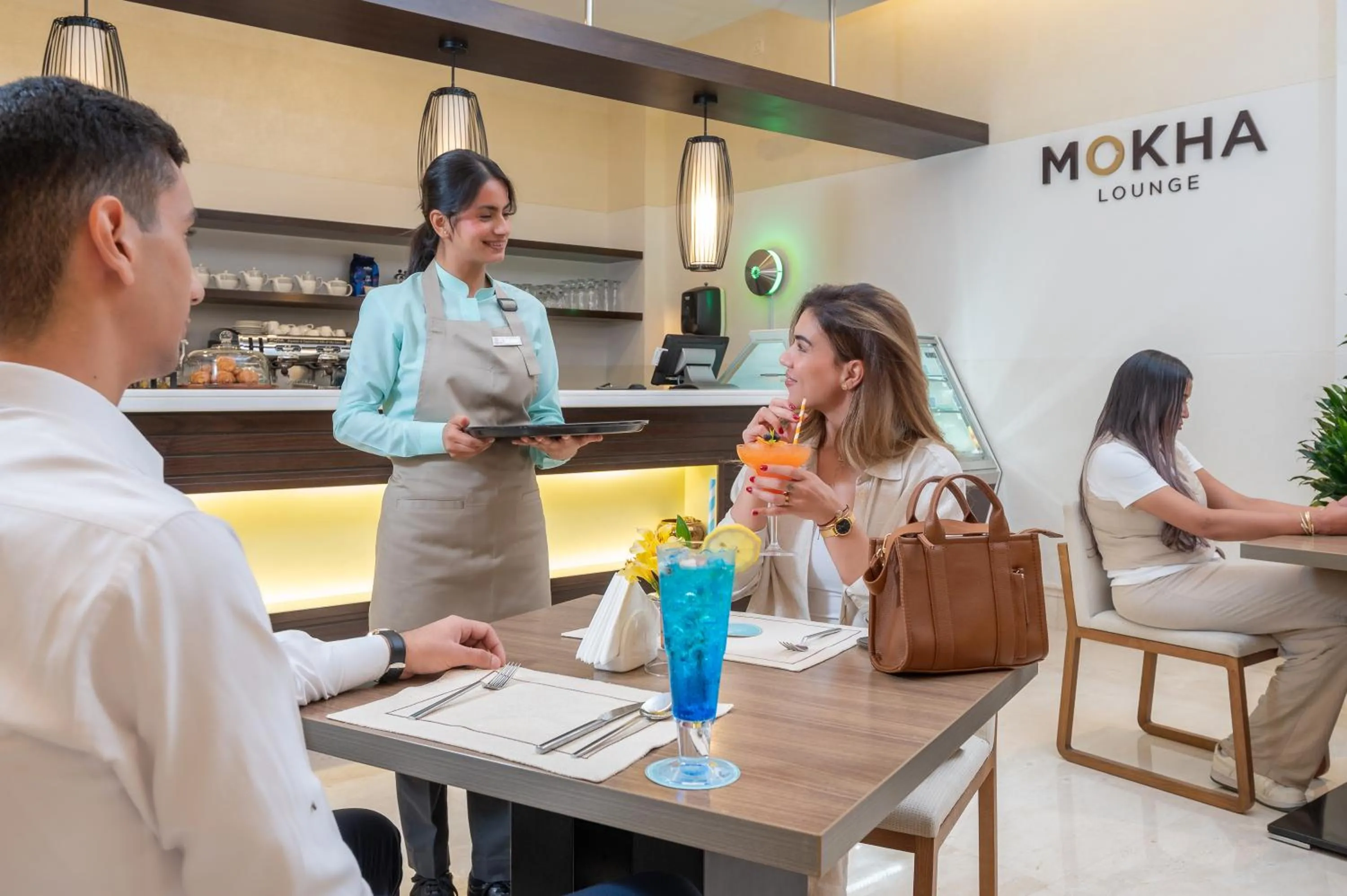 Lounge or bar in Simaisma A Murwab Resort