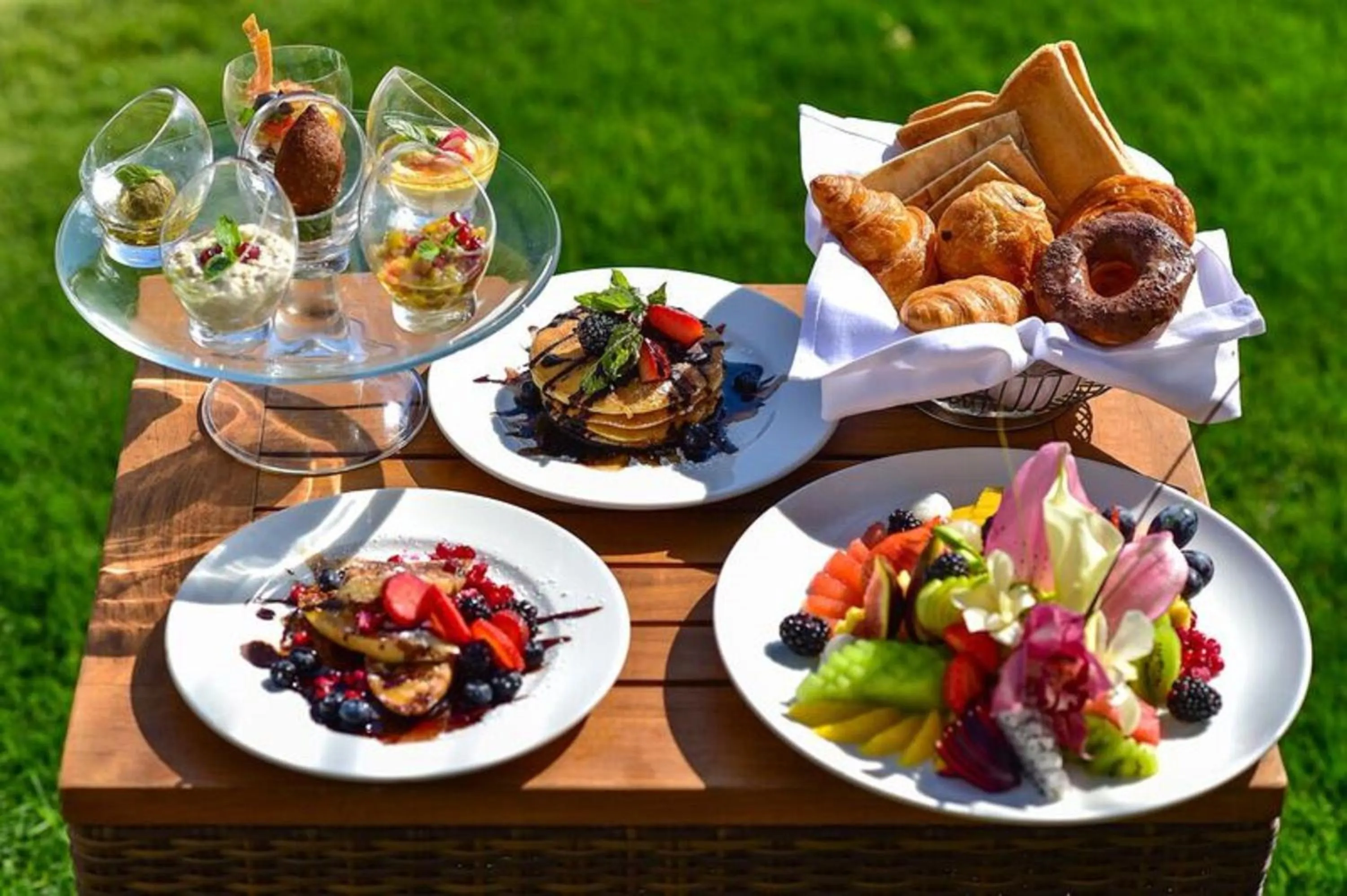 Dinner in Simaisma A Murwab Resort