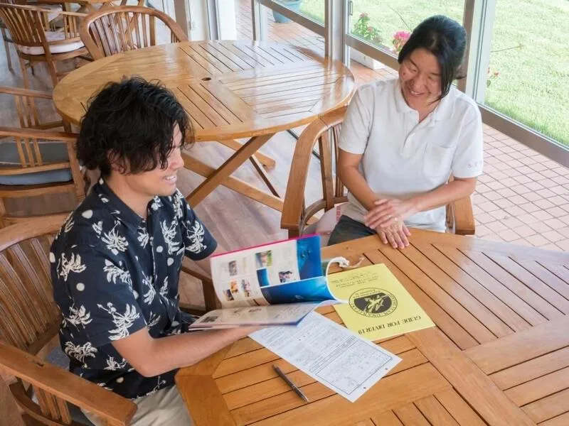Diving in Villa Unarizaki