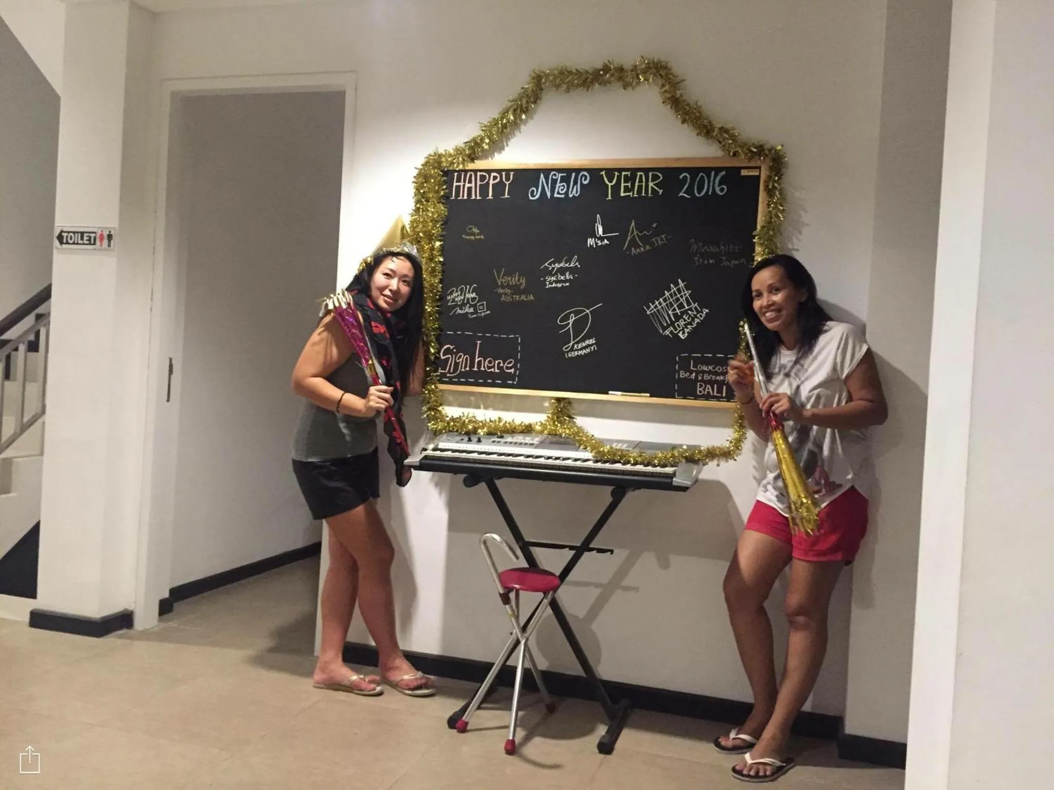 Guests in Lowcost Bed & Breakfast